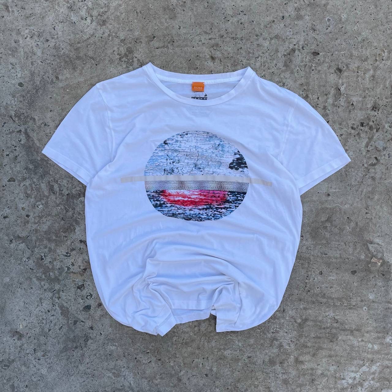 Hugo Boss Vintage Hugo Boss T-shirts Big Logo Y2K 00s USA Size L Size US L / EU 52-54 / 3 - 1 Thumbnail