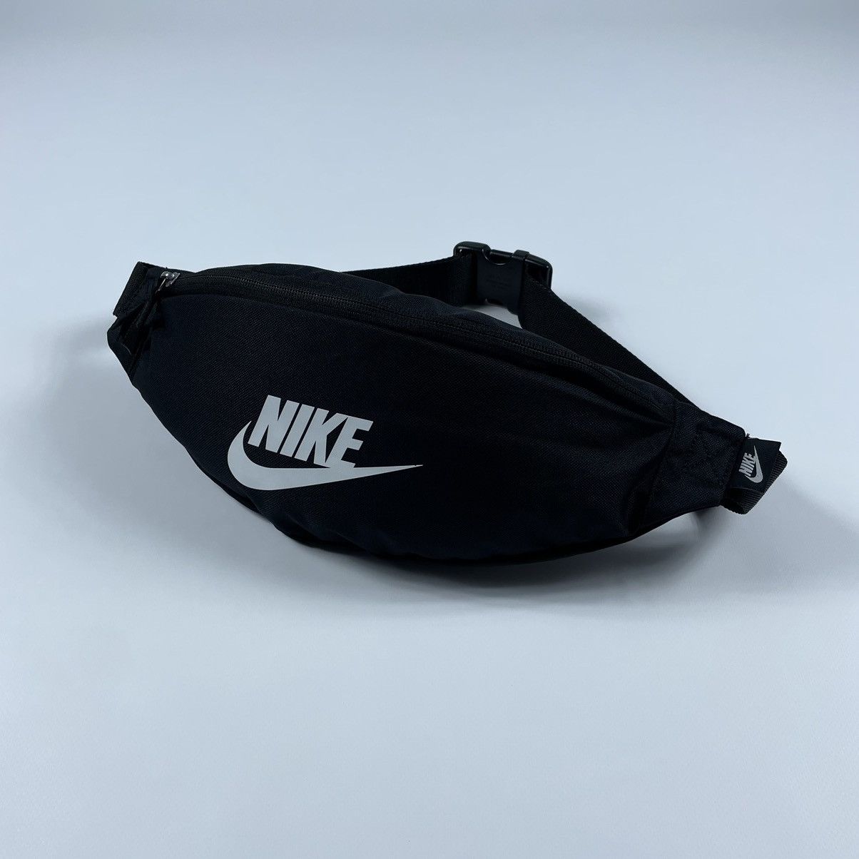 Nike Nike Fanny pack Bag Size ONE SIZE - 1 Thumbnail