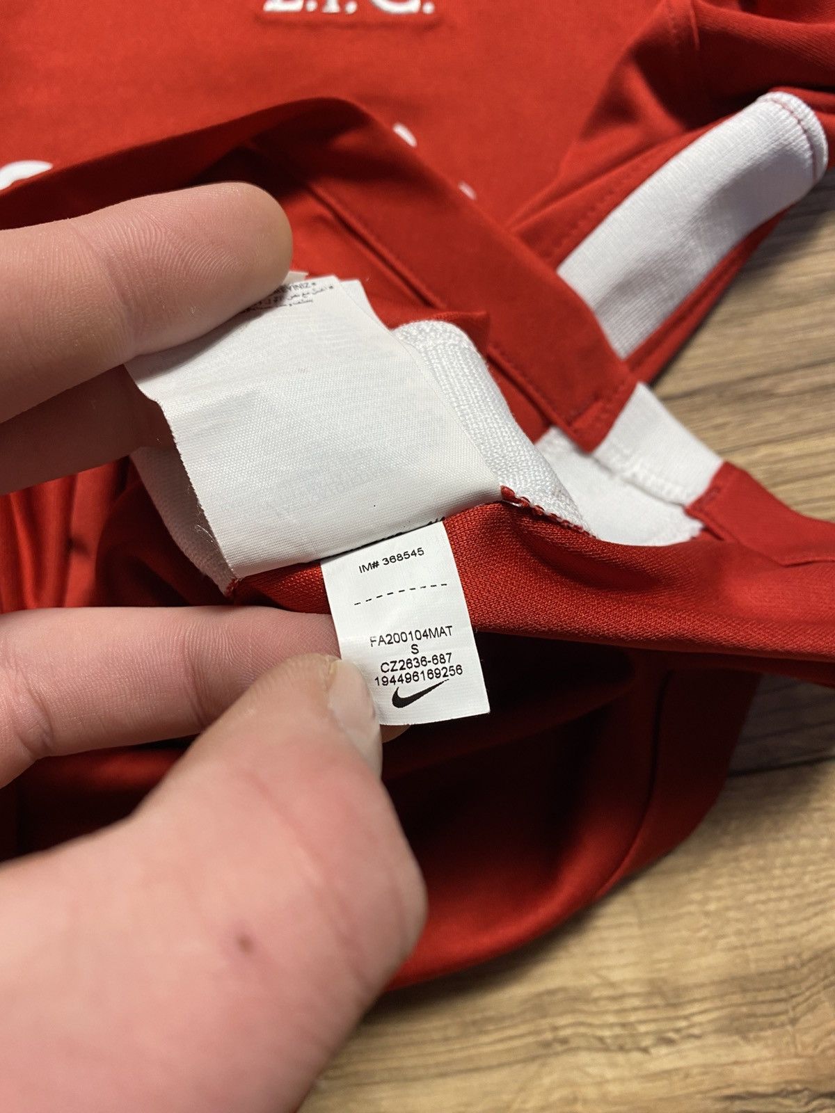 Nike Nike Liverpool FC 2020/21 Home Jersey Stadium Men's sz S Red Size US S / EU 44-46 / 1 - 5 Thumbnail
