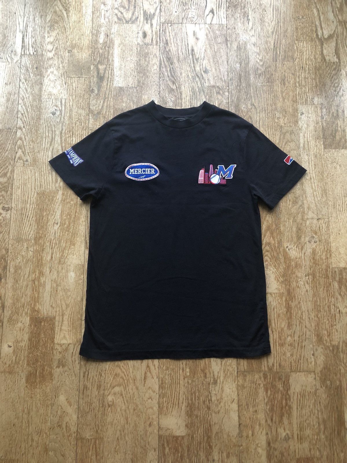 Vintage MERCIER BASEBALL WORLD CHAMPS VINTAGE TEE SHIRT Size US S / EU 44-46 / 1 - 1 Thumbnail
