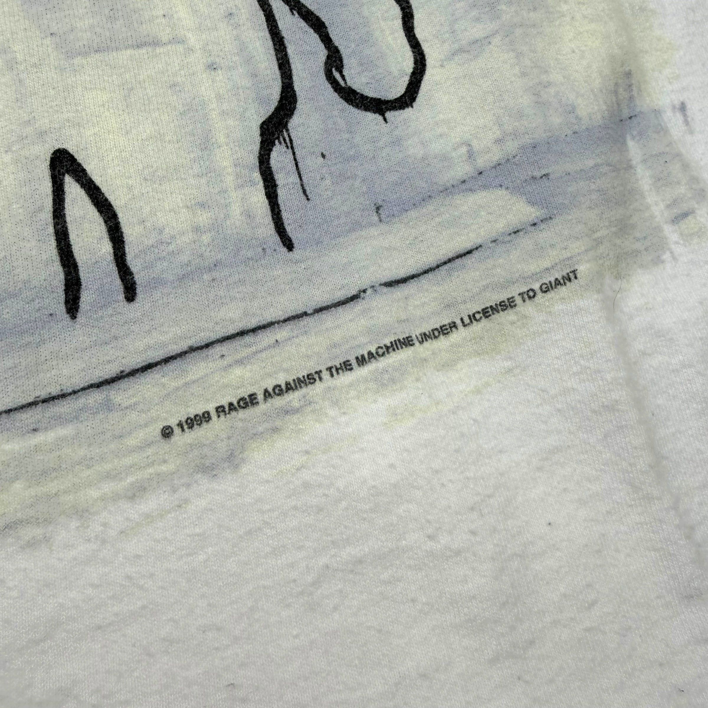 Vintage Vintage 1999 Rage Against The Machine Battle of LA Tour Tee Size US L / EU 52-54 / 3 - 5 Thumbnail