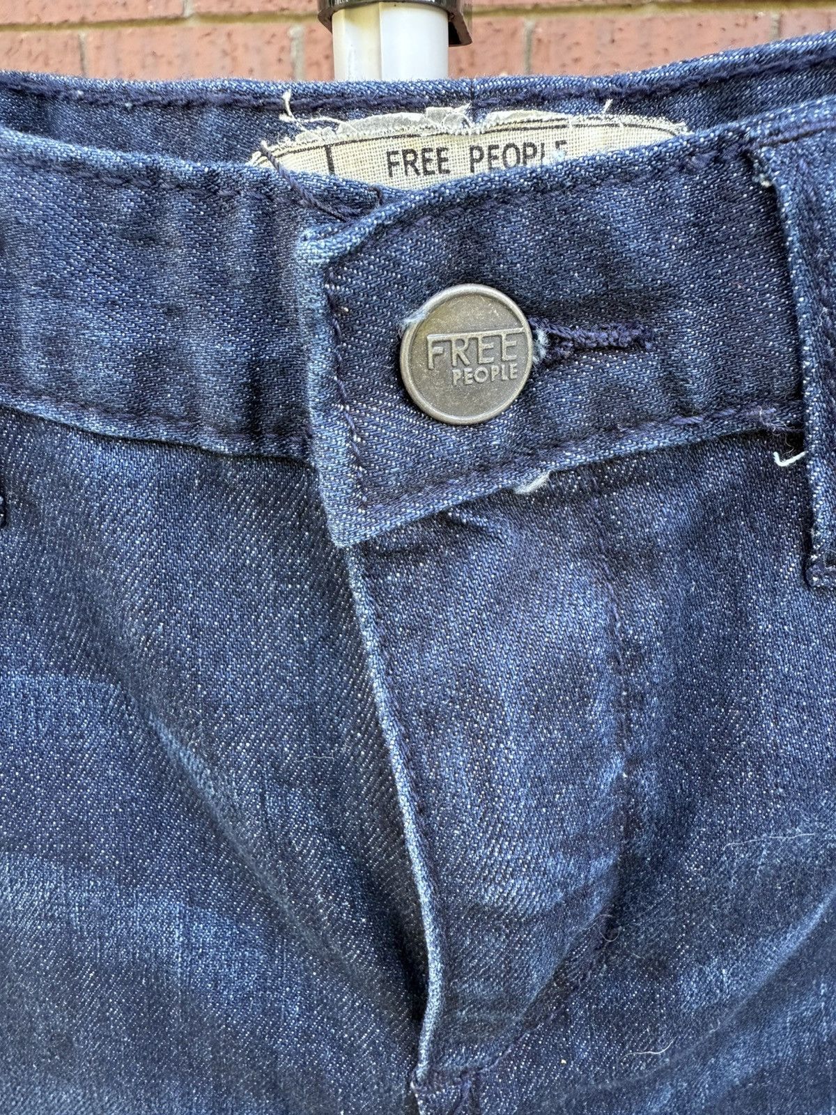 Free People Free People Stretch Skinny Denim Blue Jeans Dark Wash Sz 26 Size 26" / US 2 / IT 38 - 3 Thumbnail