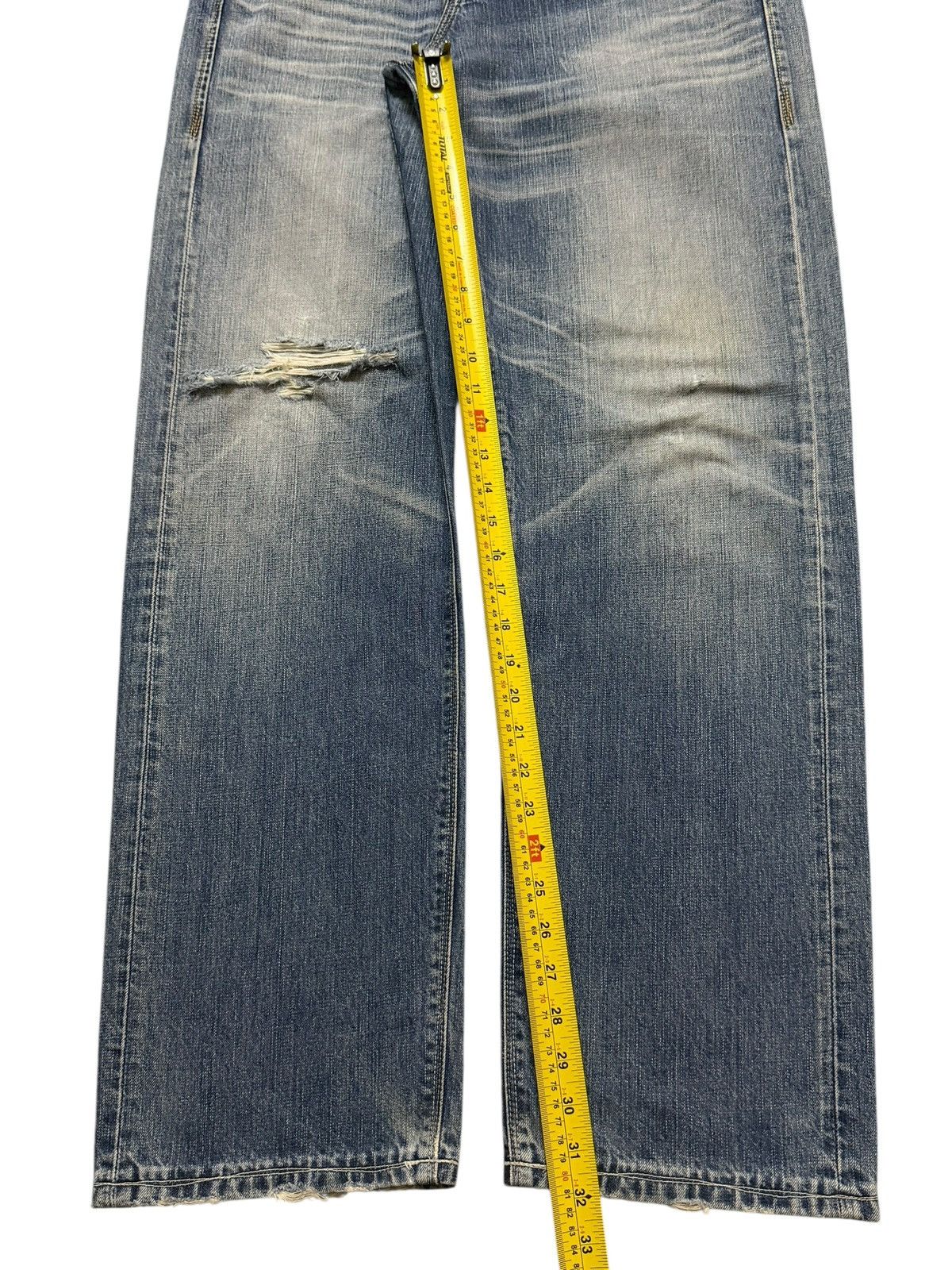 Levi's Vintage Y2K Levis 503 Faded Wash Distress Wide Leg Baggy Size US 32 / EU 48 - 9 Thumbnail