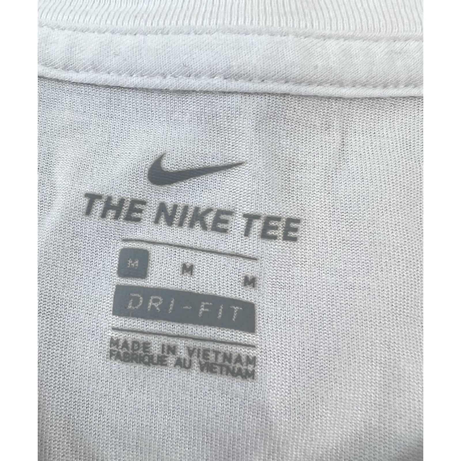 Nike VINTAGE Women’s Nike Tank Shirt White Logo Flower Print Size M Womens Size M / US 6-8 / IT 42-44 - 4 Thumbnail