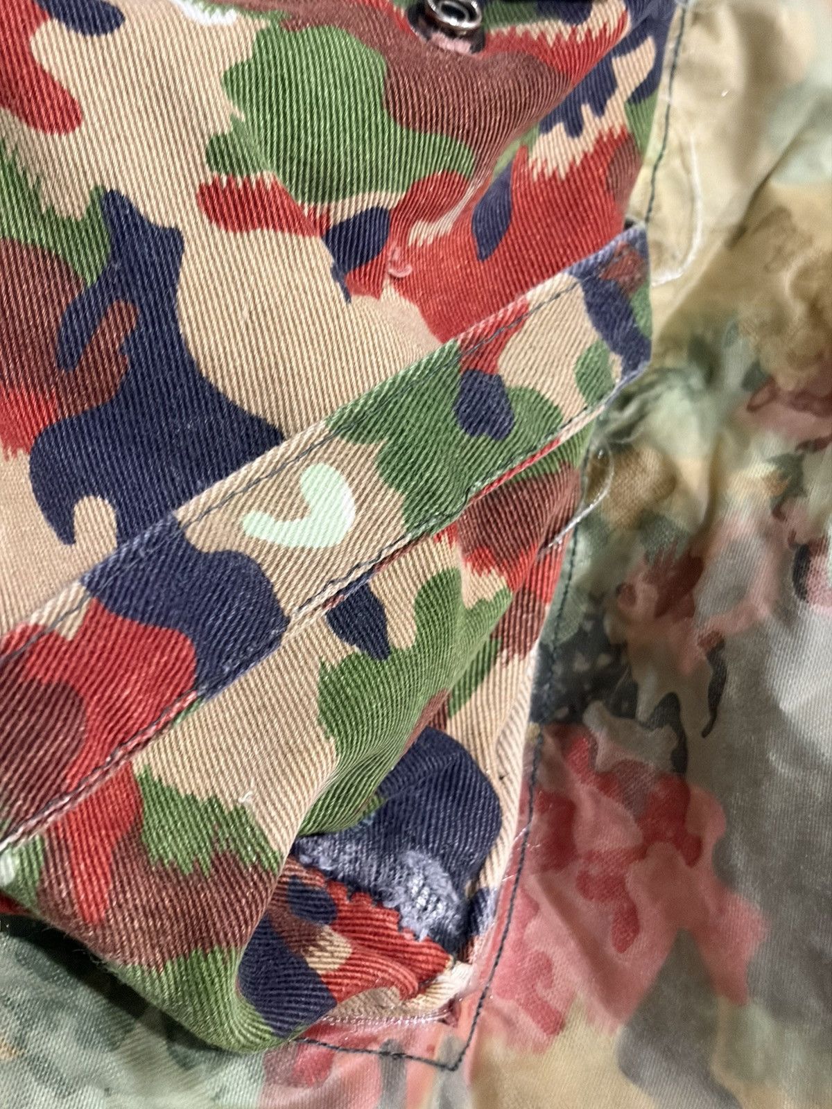 Vintage Vintage Swiss Army Alpenflage Camo Cargo Overalls Size 72/68 Size US 29 - 3 Thumbnail