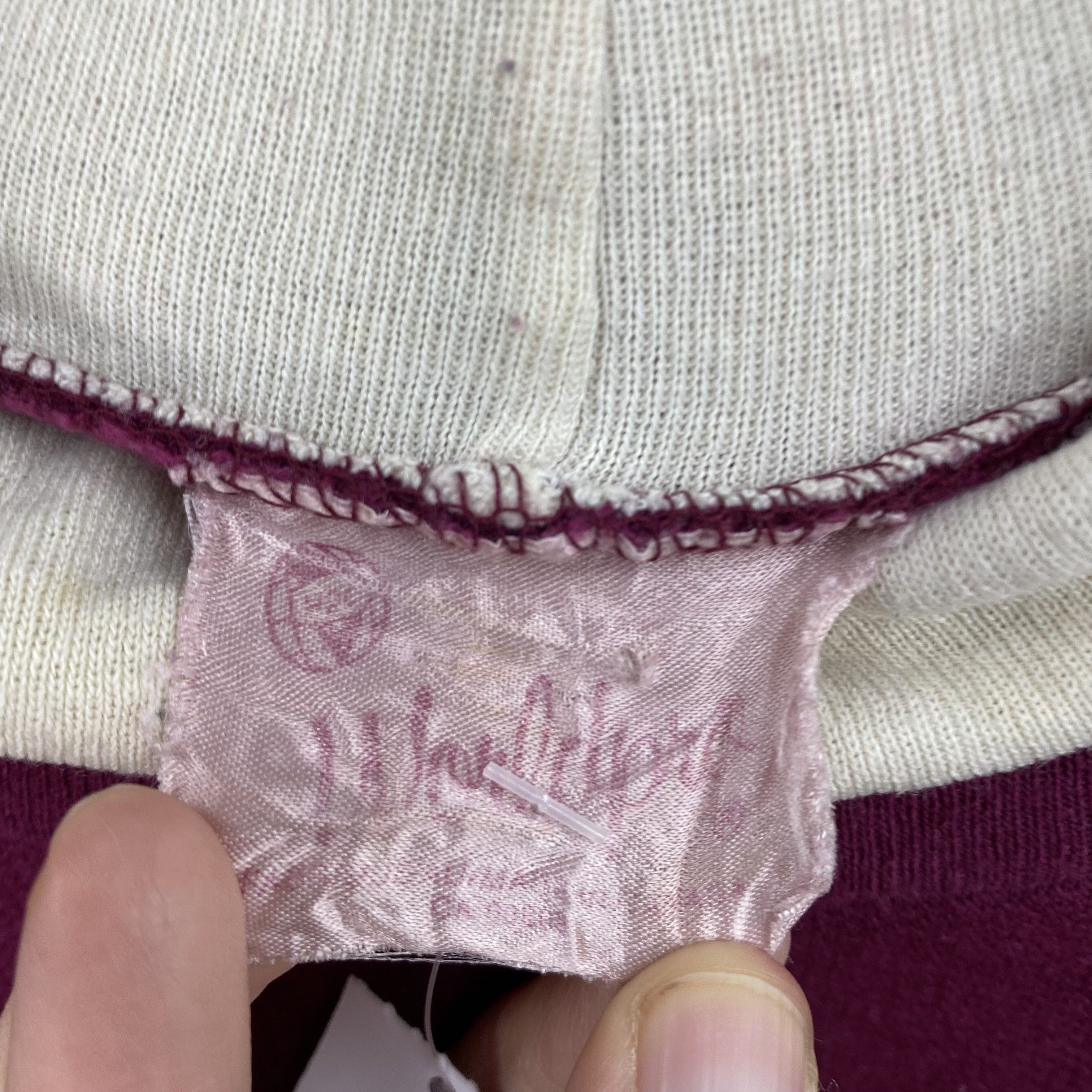 Vintage Vintage 90s Niagara Falls Canada Sweater Mock Neck Jumper Size US M / EU 48-50 / 2 - 6 Thumbnail