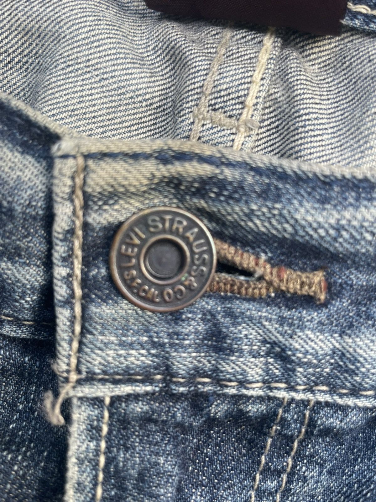 Levi's × Vintage Vintage 2008 Levis Lot 203 Faded & Distresed Size US 35 - 23 Thumbnail