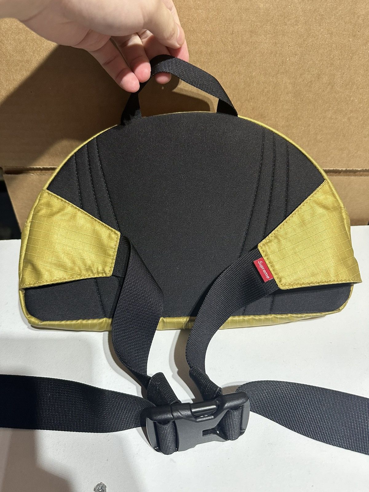 Supreme SS18 Supreme North Face Metallic Roo II Lumbar Pack Size ONE SIZE - 5 Thumbnail