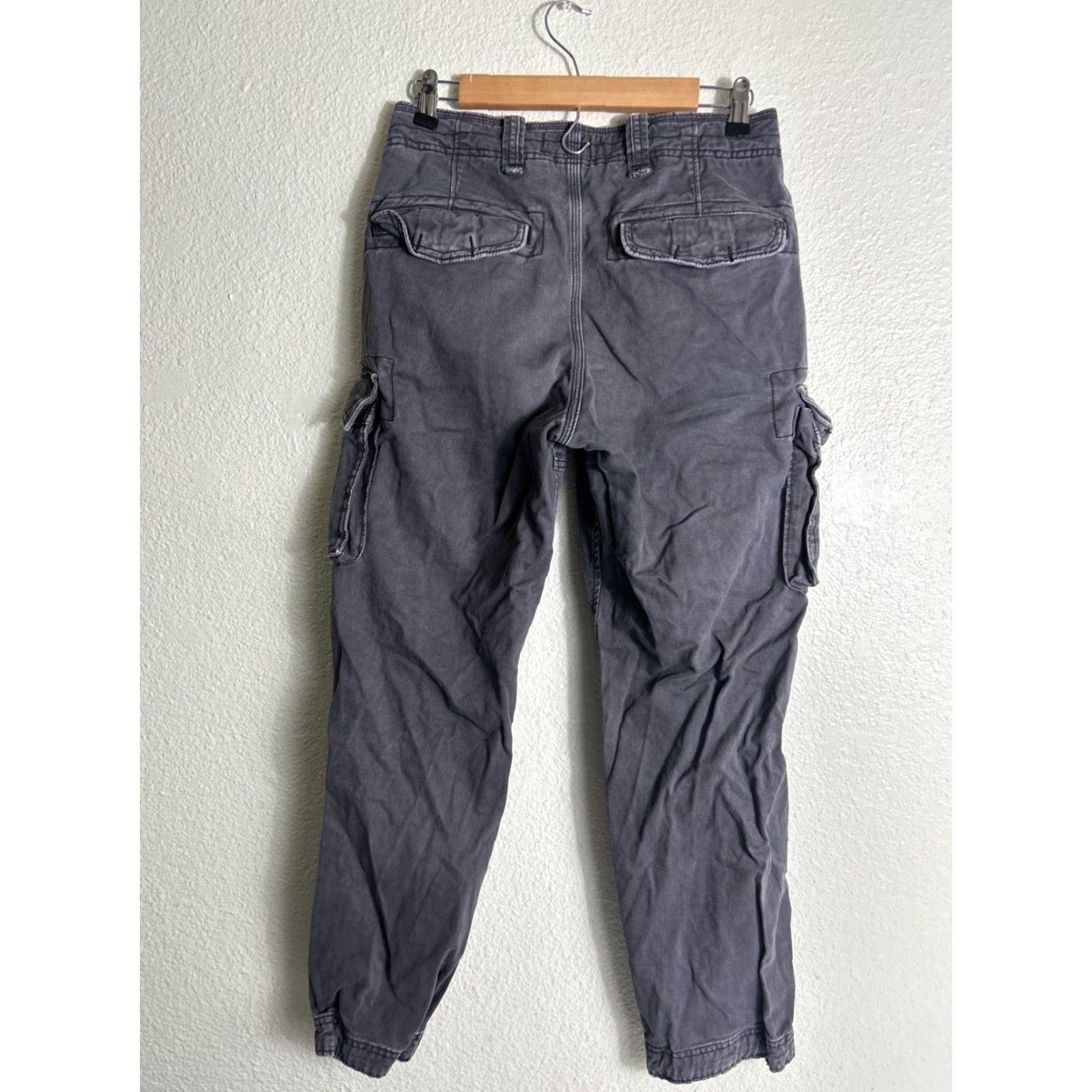 Abercrombie & Fitch Abercrombie & Fitch Cargo Utility Pants Mens 28x29 Gray Army Regular Inseam 29 in Size US 28 / EU 44 - 7 Thumbnail