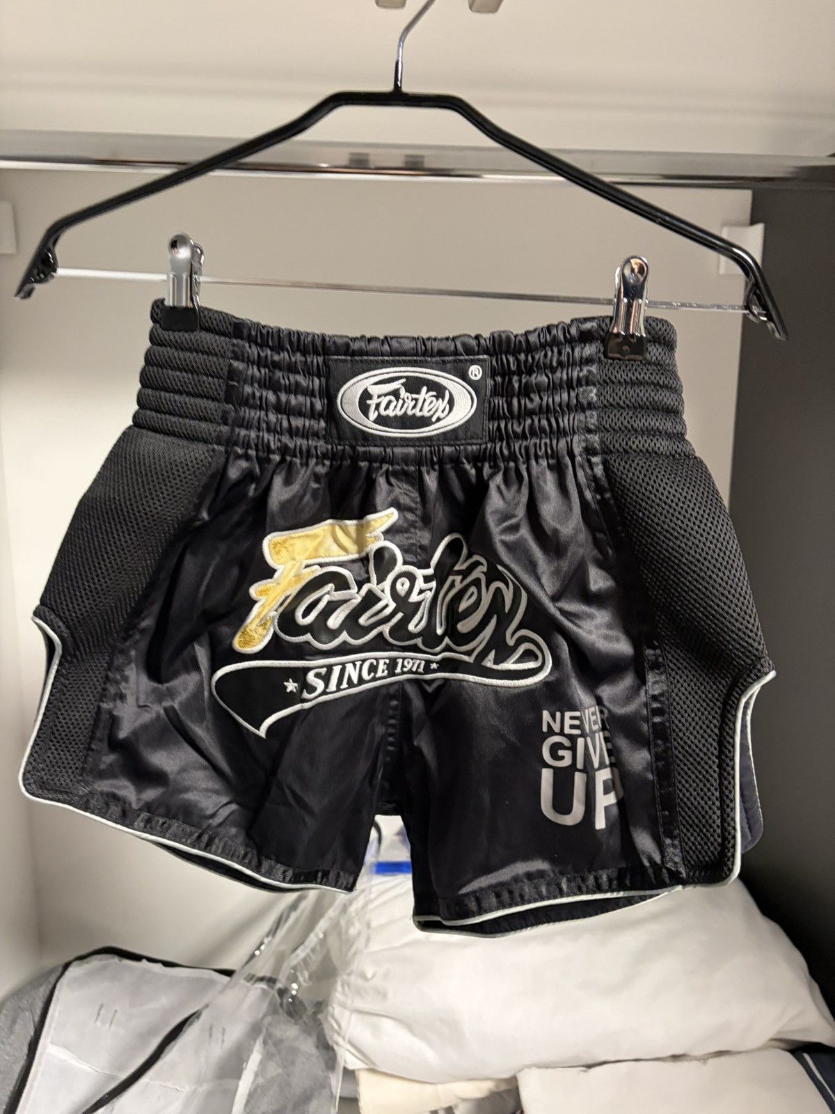 Other FAIRTEX KICKBOXING/ MUAY THAI SHORTS Size US 30 / EU 46 - 1 Thumbnail