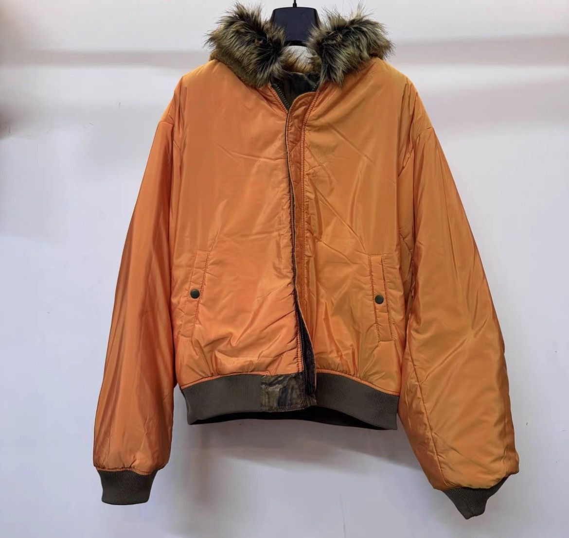 Yeezy Yeezy Season 5 Double sided MA1 jacket-2505 Size US L / EU 52-54 / 3 - 2 Thumbnail