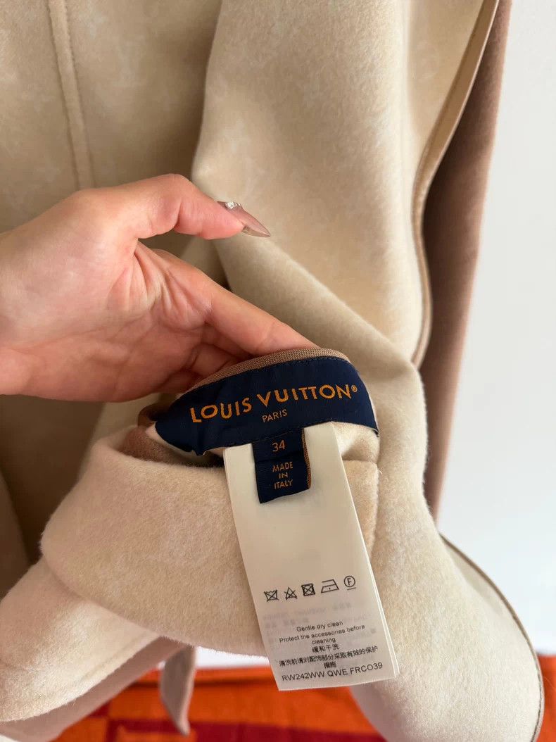 Louis Vuitton Louis Vuitton Presbyopic belted coat Size XXS / US 00 / IT 34 - 3 Thumbnail