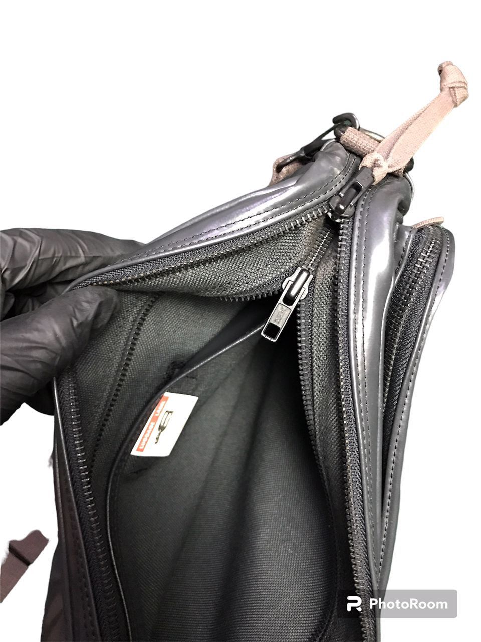 Head Porter Head Porter Luggage Label Sling Bag Size ONE SIZE - 7 Thumbnail