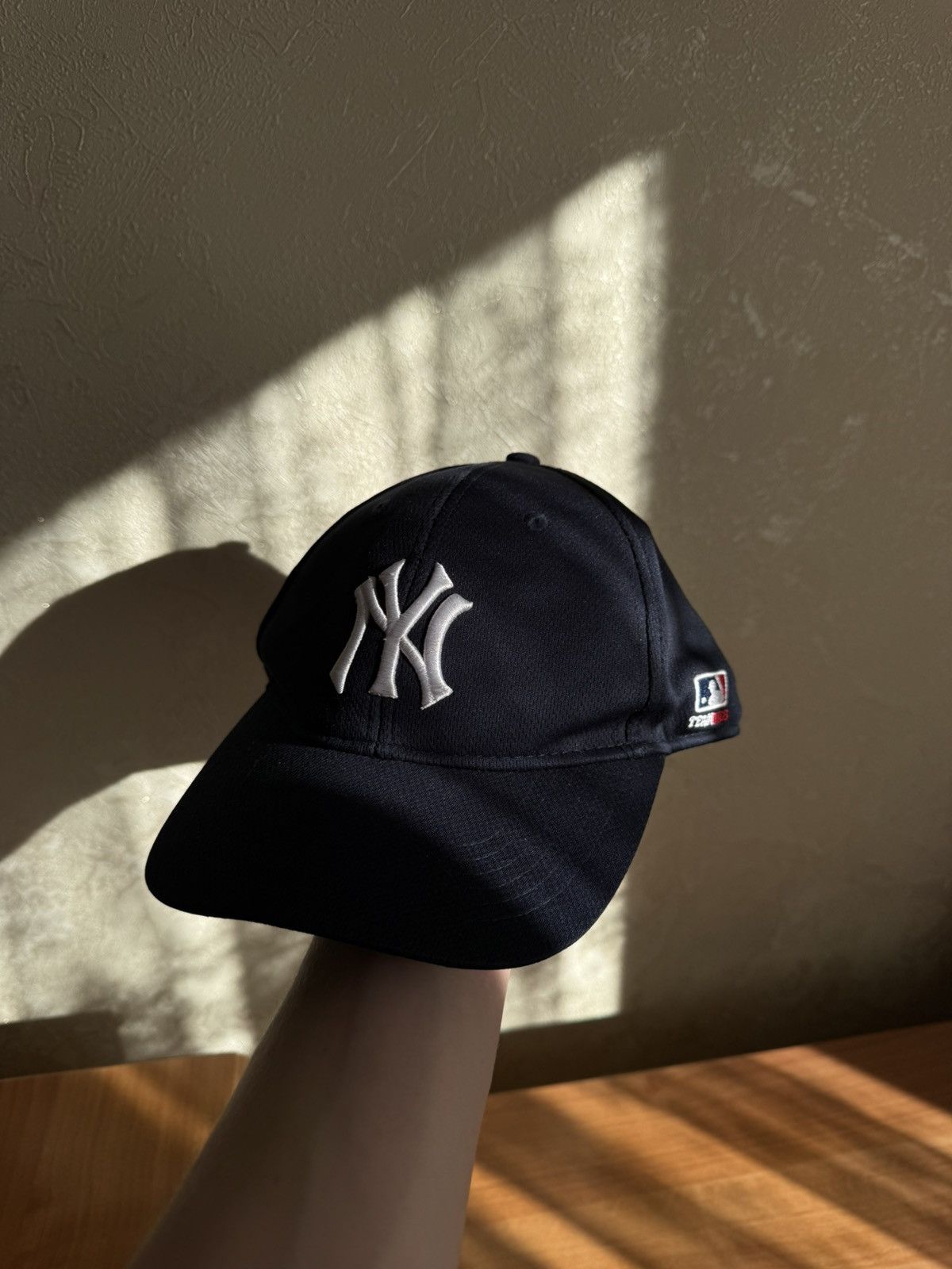 New York Yankees Team MLB New York Yankees Adjustable Cap – Navy Blue Size ONE SIZE - 1 Thumbnail
