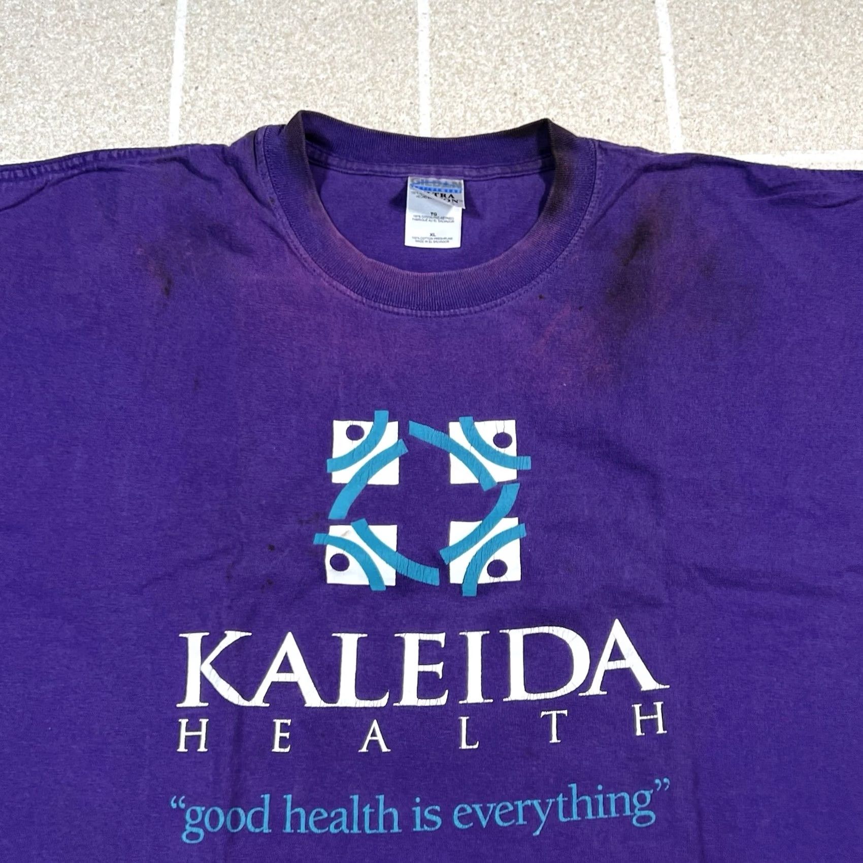 Gildan VINTAGE Kaleida Health Hospital T-Shirt XL Men Purple Gildan Regular Size XL Size US XL / EU 56 / 4 - 4 Thumbnail