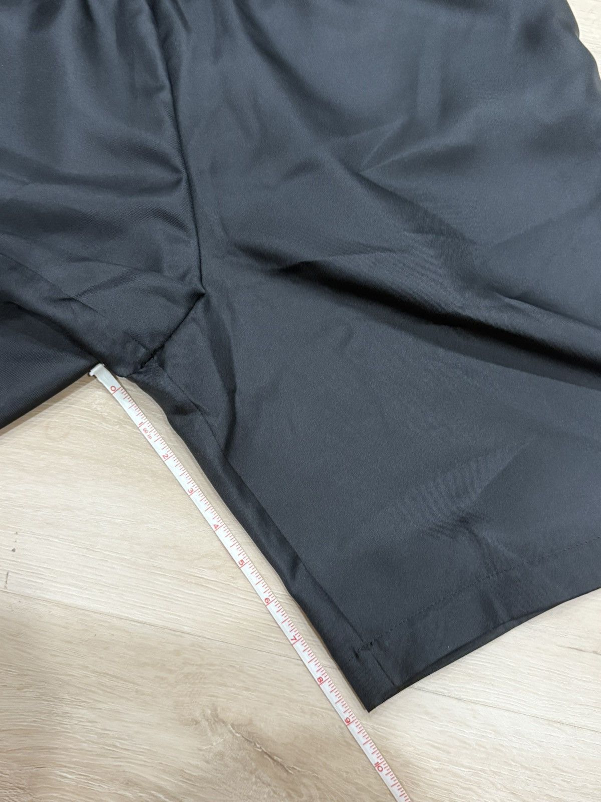 Burberry × Supreme Supreme Burberry Silk Shorts (1 of 8) Size US 34 / EU 50 - 18 Thumbnail