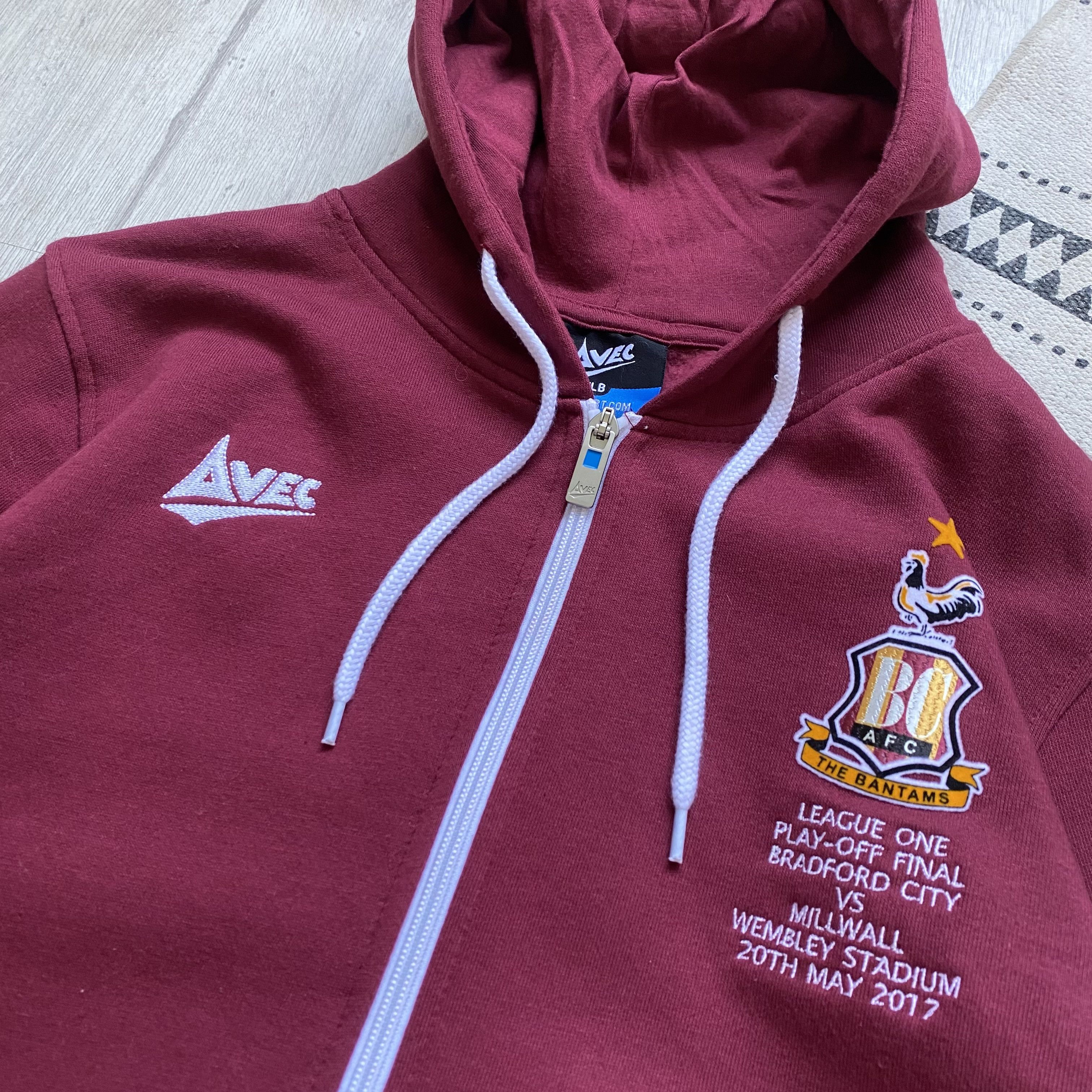 Umbro ⚽️ Blockore Bradford City hoodie Wembley 20th Nike Umbro Size US S / EU 44-46 / 1 - 4 Thumbnail
