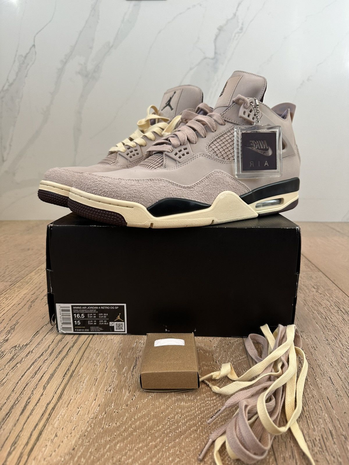 A Ma Maniere × Jordan Brand Jordan 4 Retro OG A Ma Maniére While You Were Sleeping Size US 15 / EU 48 - 1 Thumbnail