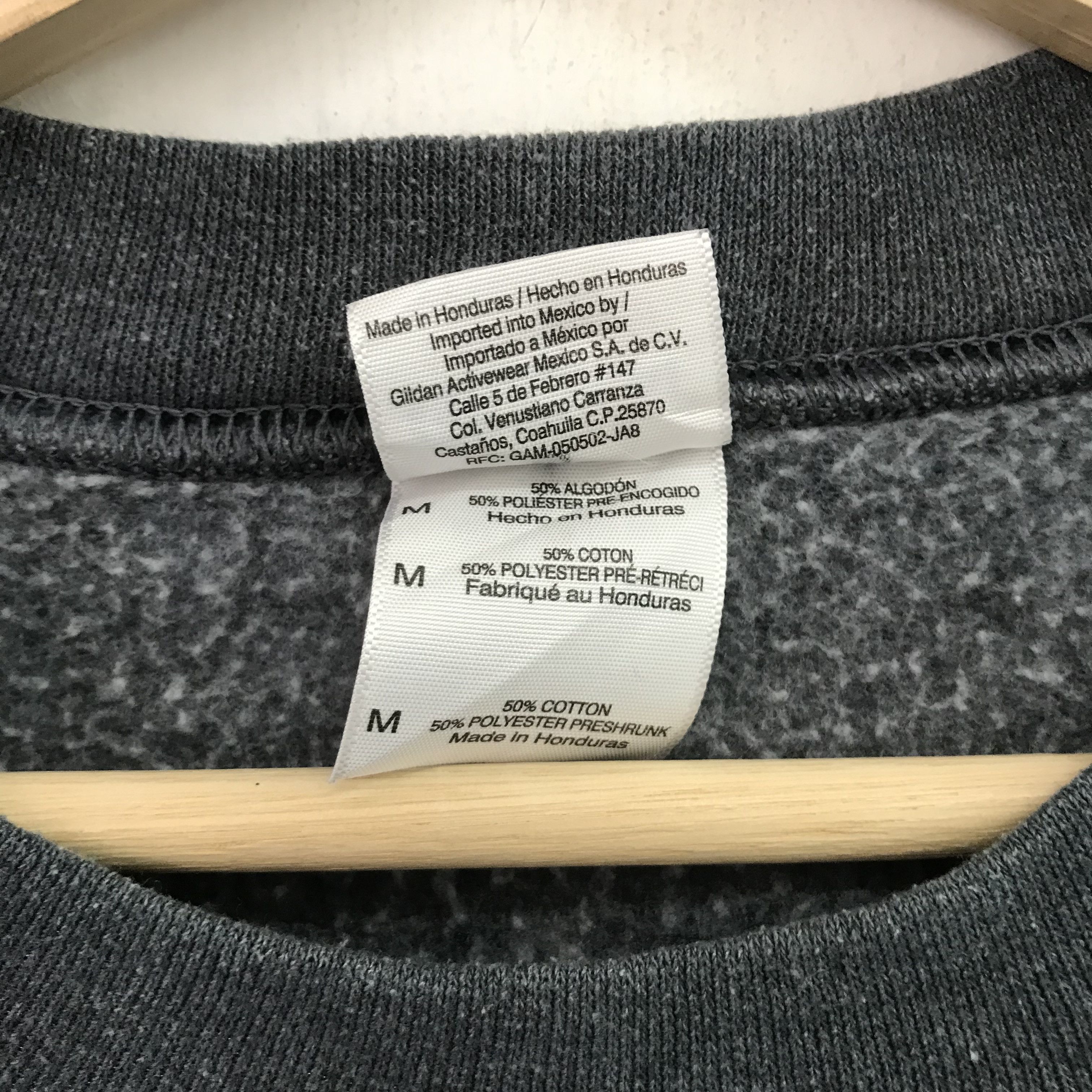 Vintage vintage black sweatshirt - 352 Size US M / EU 48-50 / 2 - 8 Thumbnail