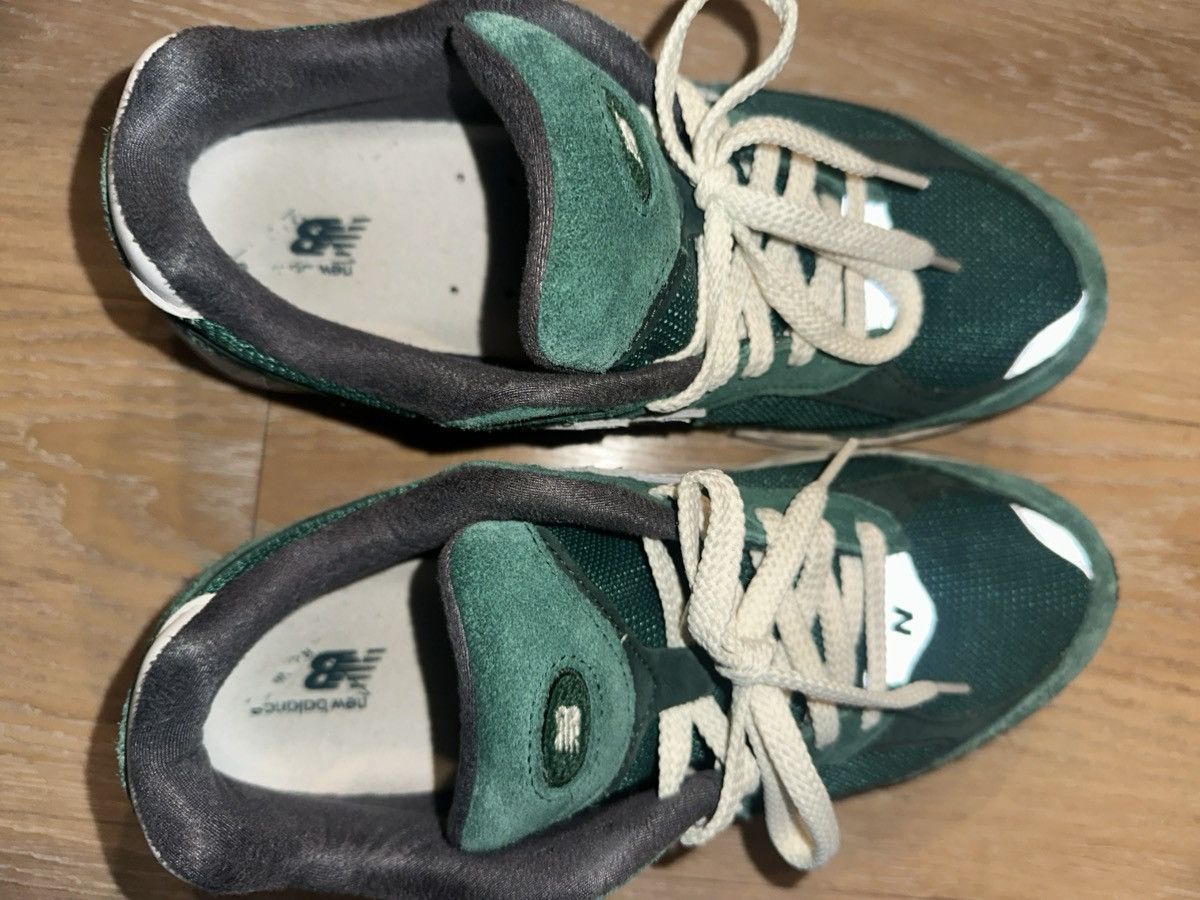 New Balance New Balance 2002R Forest Green Size US 9 / EU 42 - 4 Thumbnail