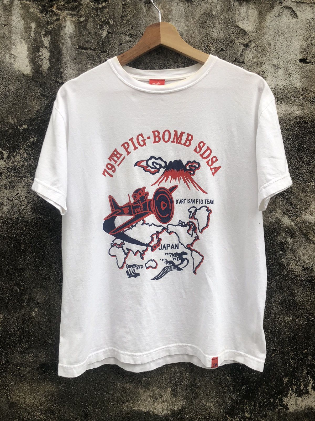 Studio D'Artisan Vintage Studio D'Artisan "Pig Team" Japanese Tshirt Size US M / EU 48-50 / 2 - 1 Thumbnail