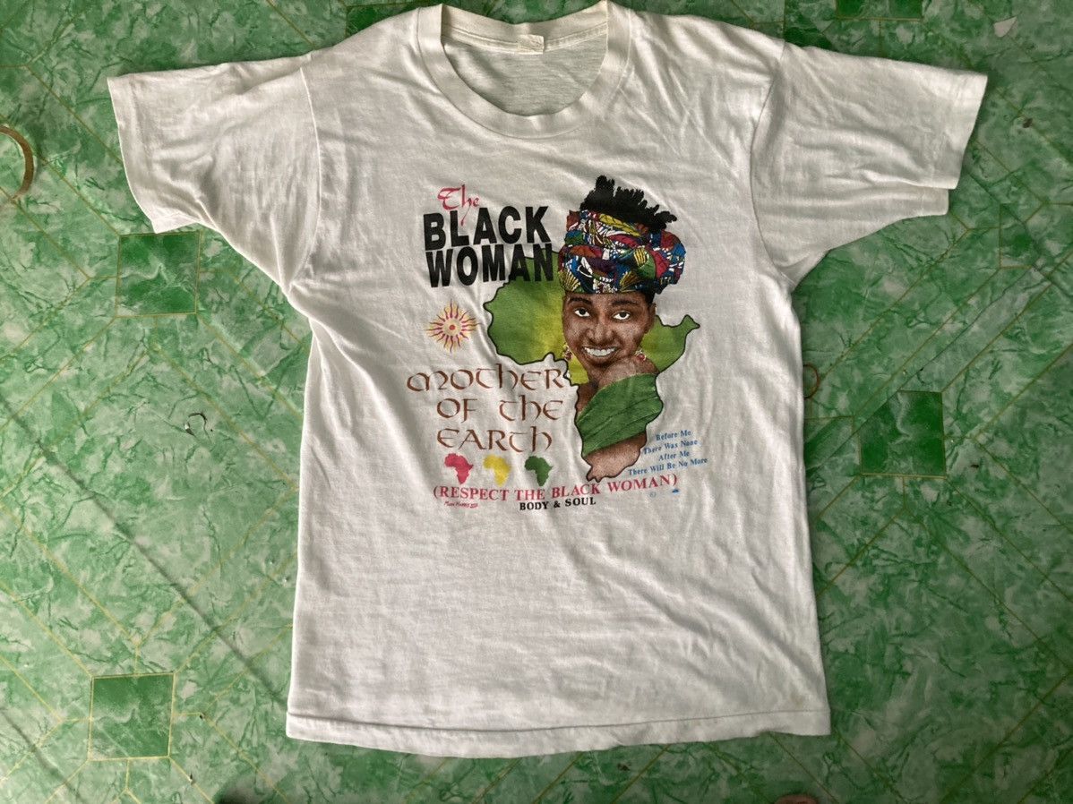 Vintage Vintage T-shirt Black Woman 80s Size US L / EU 52-54 / 3 - 1 Thumbnail