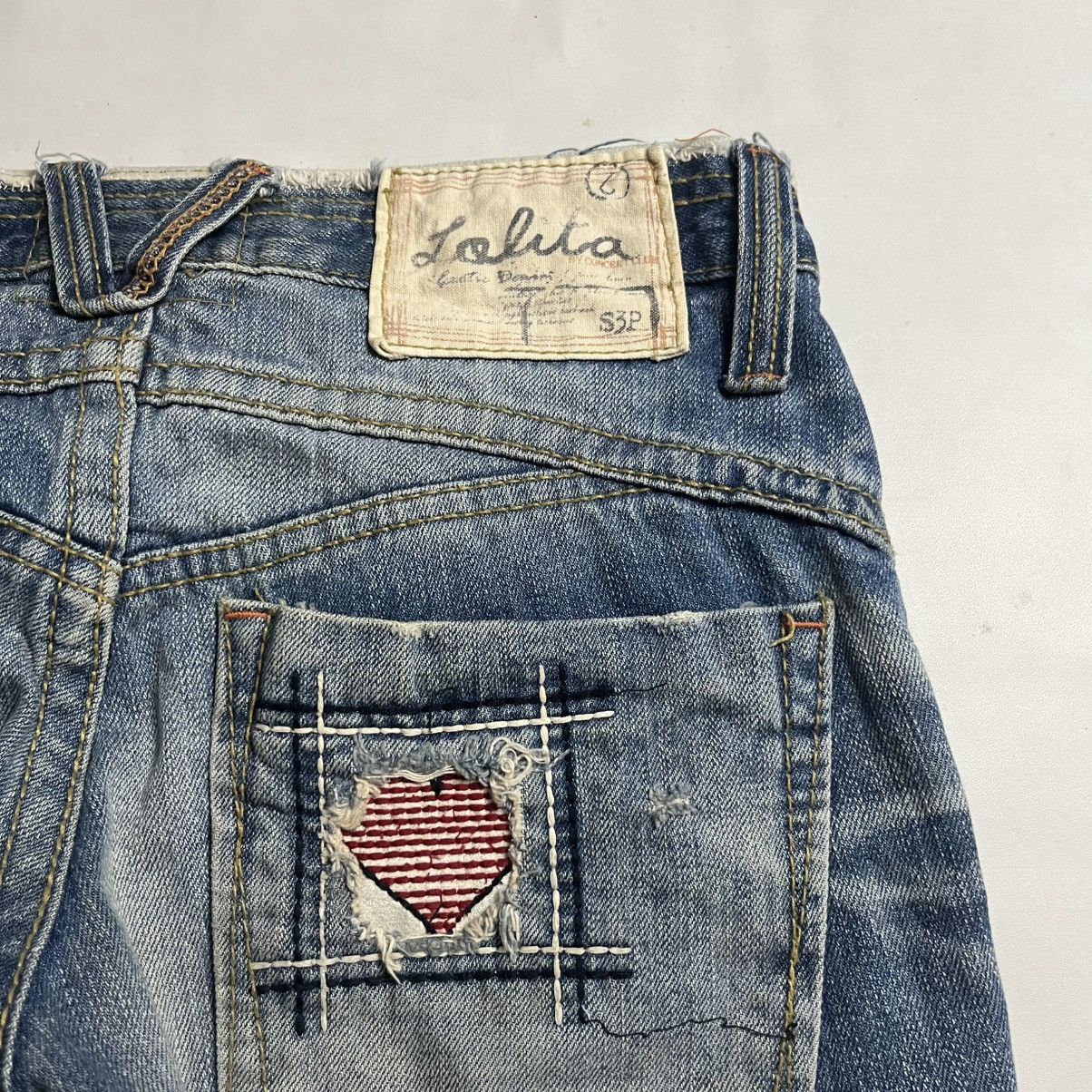 Le Grande Bleu (L.G.B.) Y2K Lolita Jeans distresss denim short Size 30" / US 8 / IT 44 - 6 Thumbnail