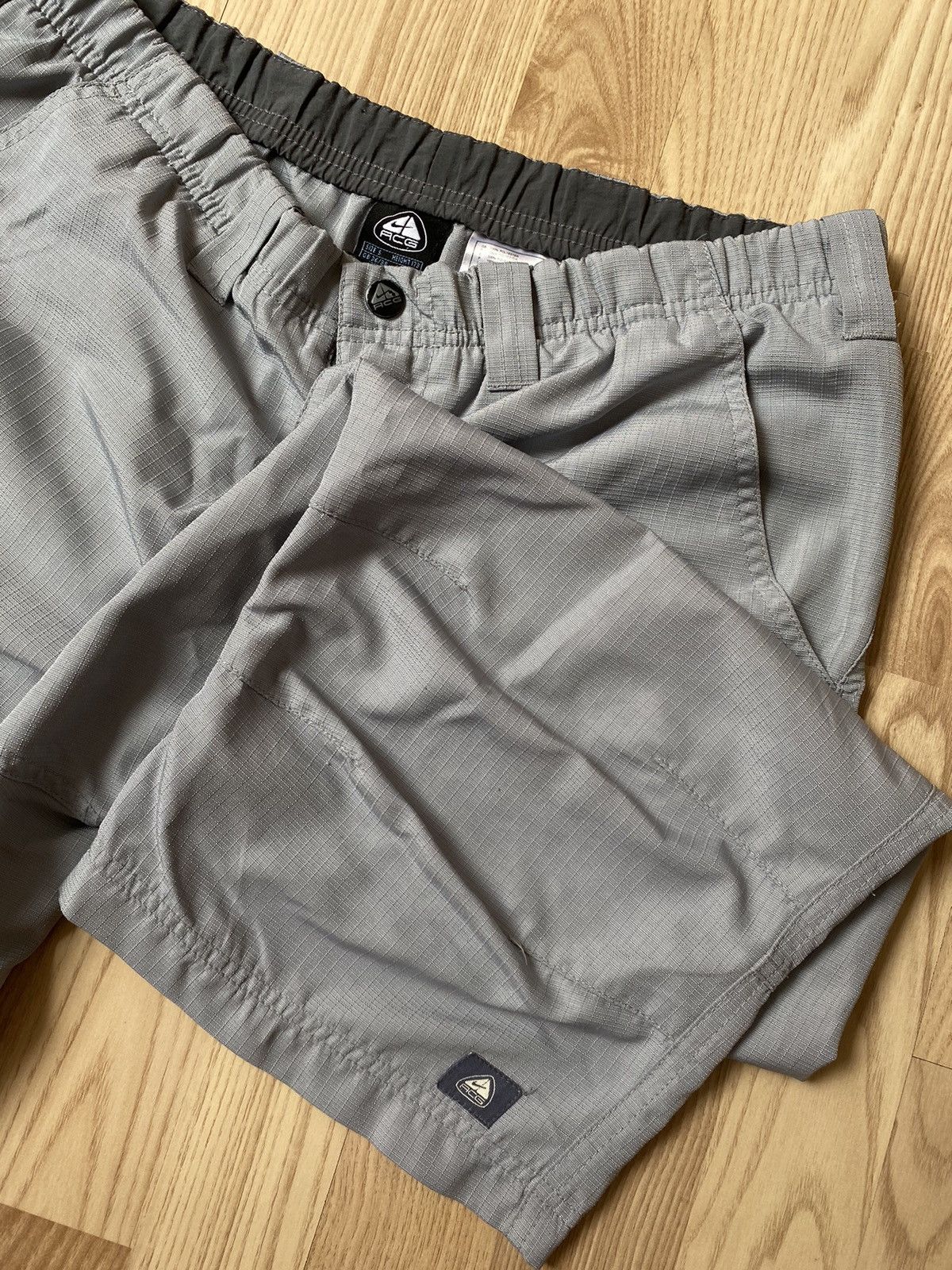 Nike × Nike ACG × Vintage Nike ACG Grey Vintage Long Shorts Size S Size US 29 - 1 Thumbnail