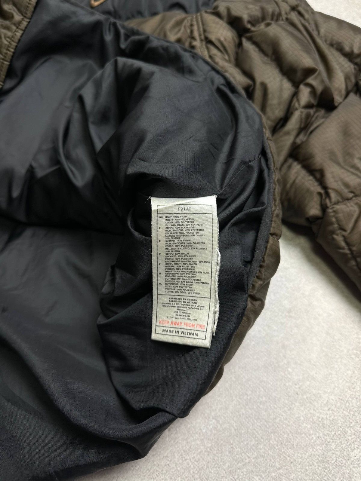 Nike ACG Vintage 90s Nike ACG Mettalic Swoosh Goose Down Jacket XL Size US XL / EU 56 / 4 - 8 Thumbnail