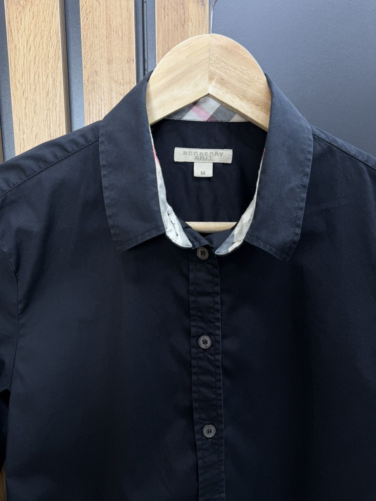 Burberry Burberry Brit Black Button Up Shirt Womens Size M Size M / US 6-8 / IT 42-44 - 2 Thumbnail