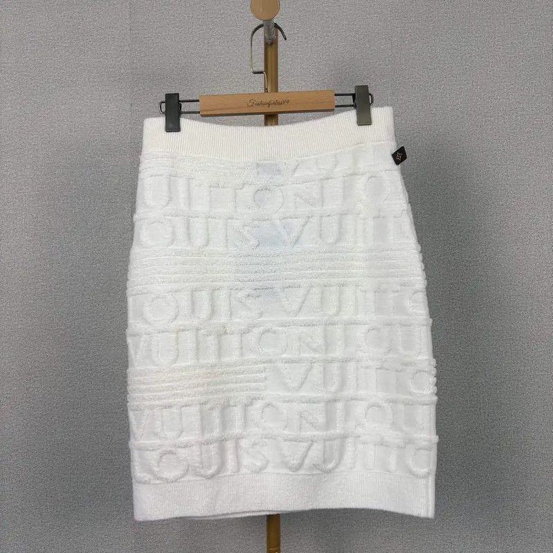Louis Vuitton Louis Vuitton White Cotton Midi Skirt 0089 Size 40" / US 18 - 1 Thumbnail