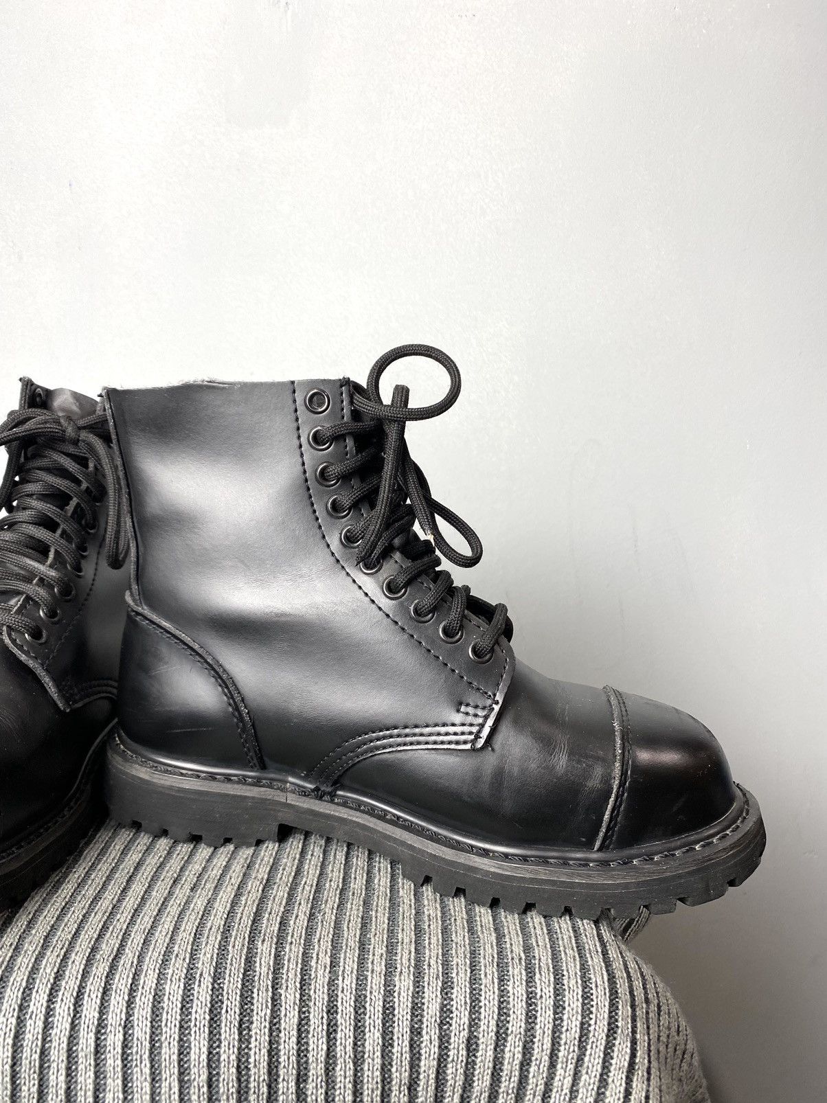 Band Tees Rare Vintage Phantom Hardcore Punk Boots Undercover New Rock Size US 6 / EU 39 - 8 Thumbnail