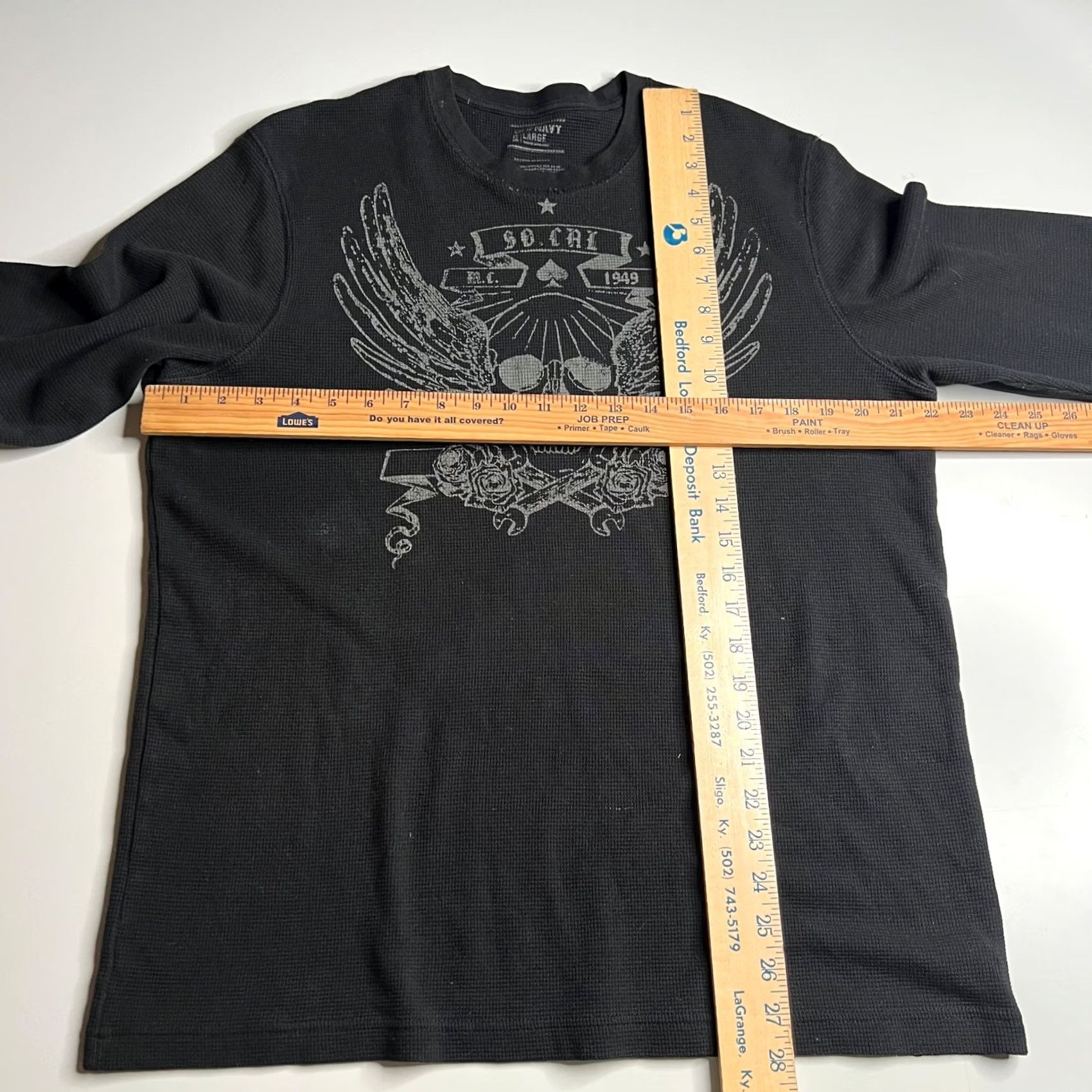 Old Navy Old Navy Thermal Long Sleeve Shirt Men’s Large Black Skull Wings Graphic Monochrome Crew Neck Wool? (error) Size US L / EU 52-54 / 3 - 7 Thumbnail