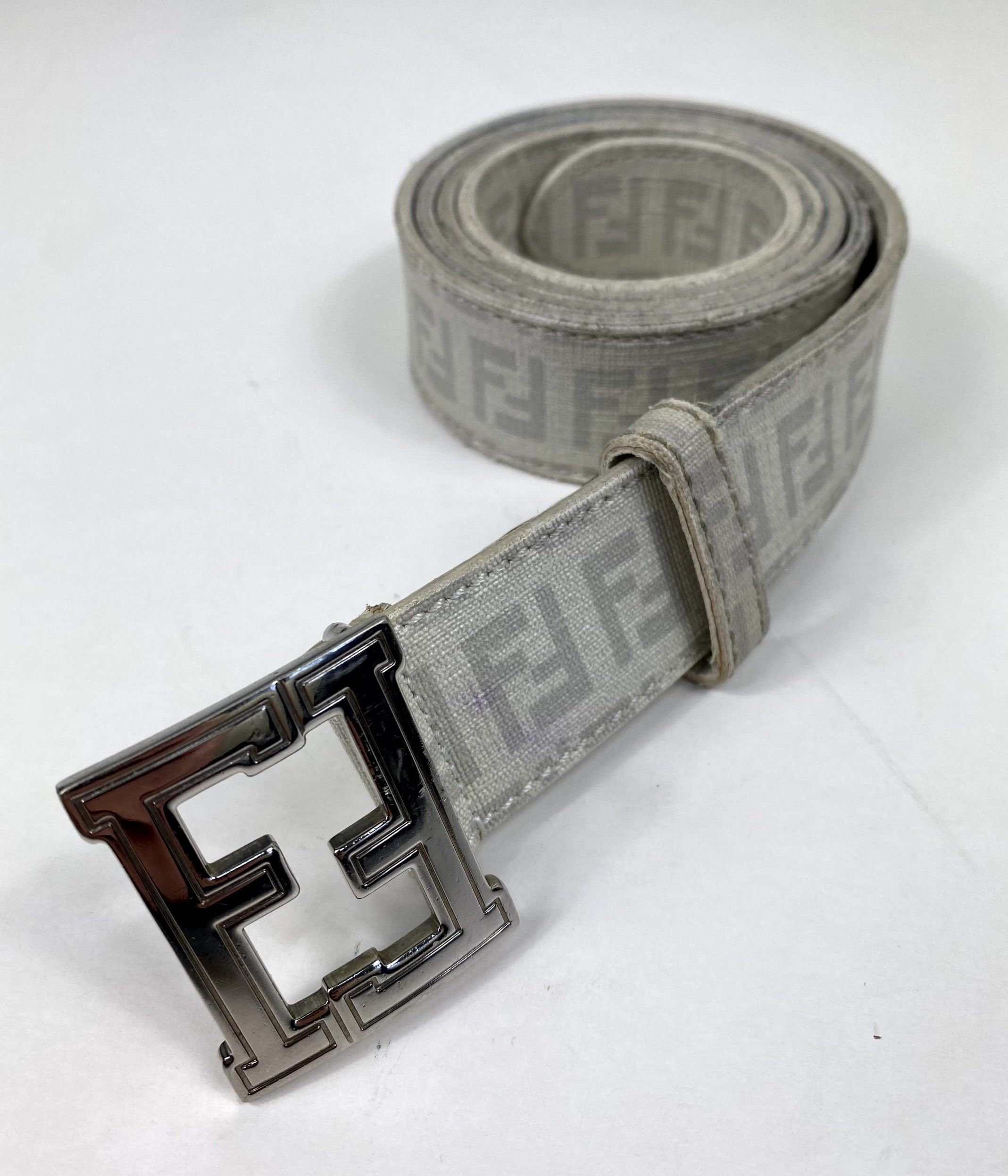 MEN’S FENDI FF WHITE MONOGRAM BELT, 40/100