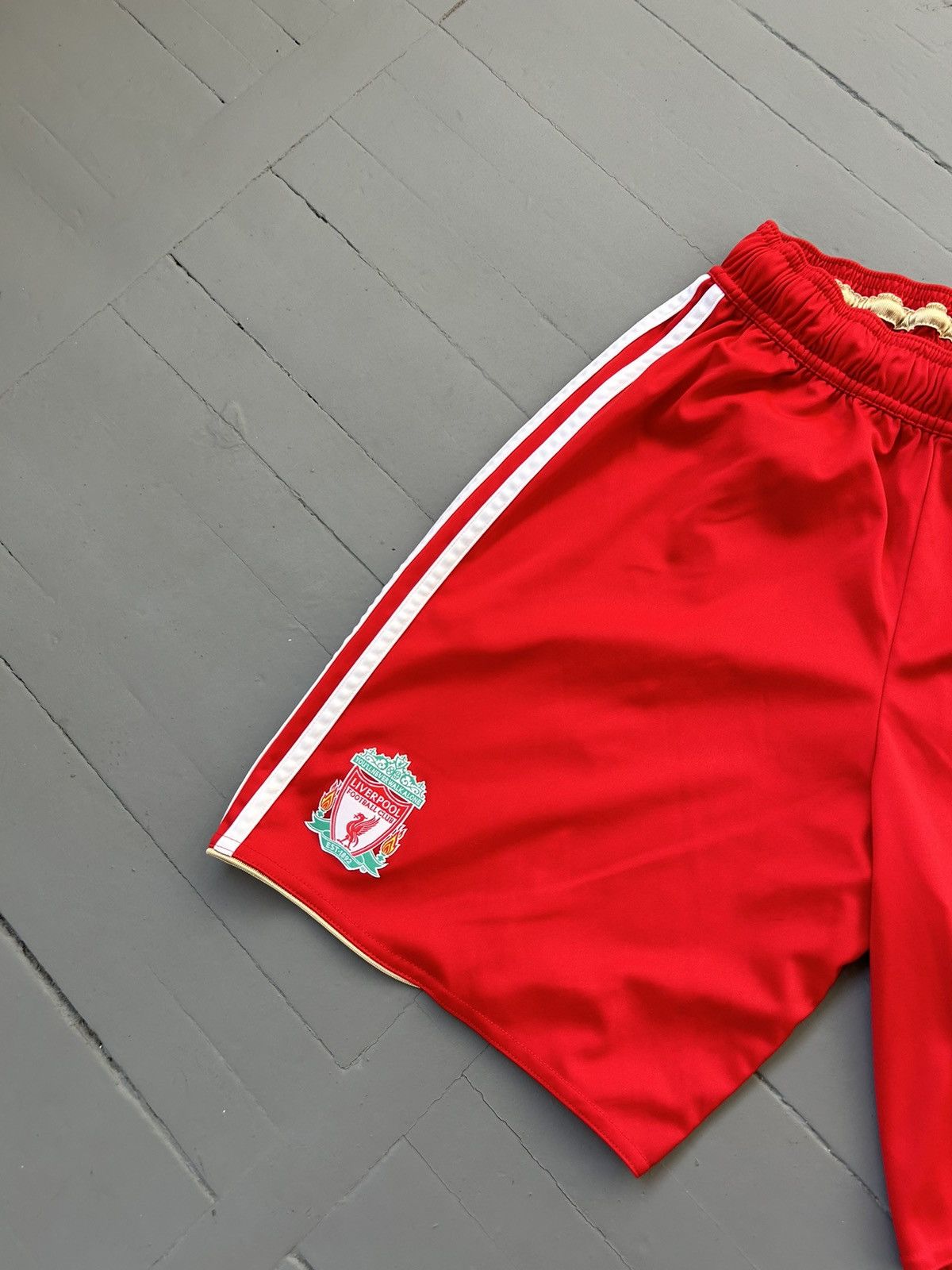 Other FC Liverpool shorts vintage Size US 32 / EU 48 - 3 Thumbnail