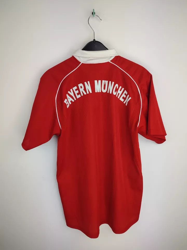 Vintage Vintage FC Bayern Munich Munchen 2005 - 06 Home FOOTBALL Size US XL / EU 56 / 4 - 12 Thumbnail