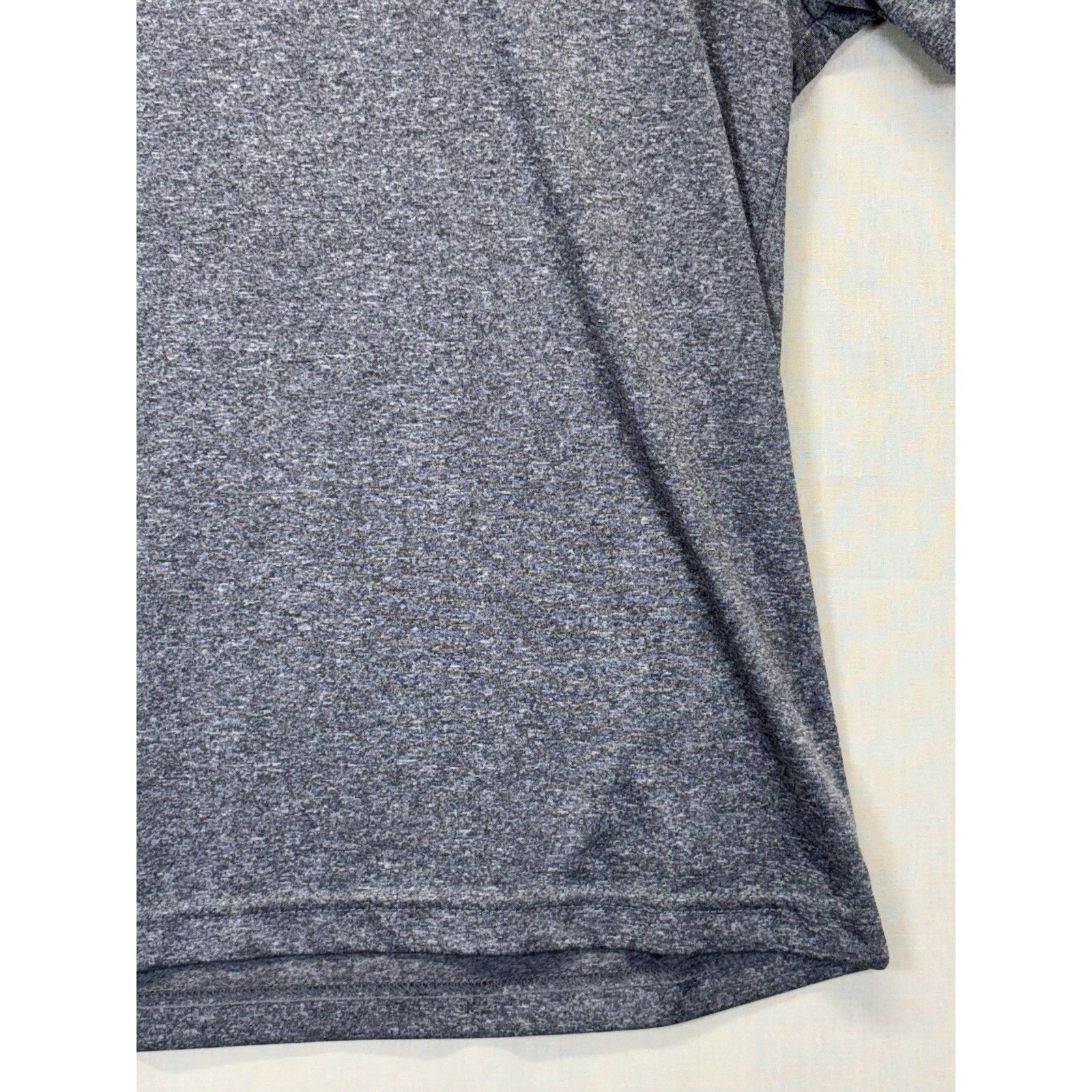 Nike Nike Dri-Fit Youth Large Gray Graphic T-Shirt Boys L Size US L / EU 52-54 / 3 - 11 Thumbnail