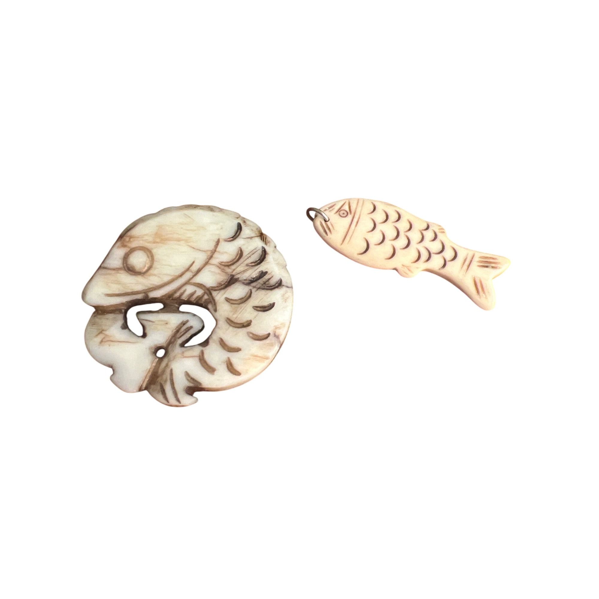 Other Vintage Lot of 2 Carved Jade Stone Koi Fish Pendants Circula Size ONE SIZE - 1 Thumbnail