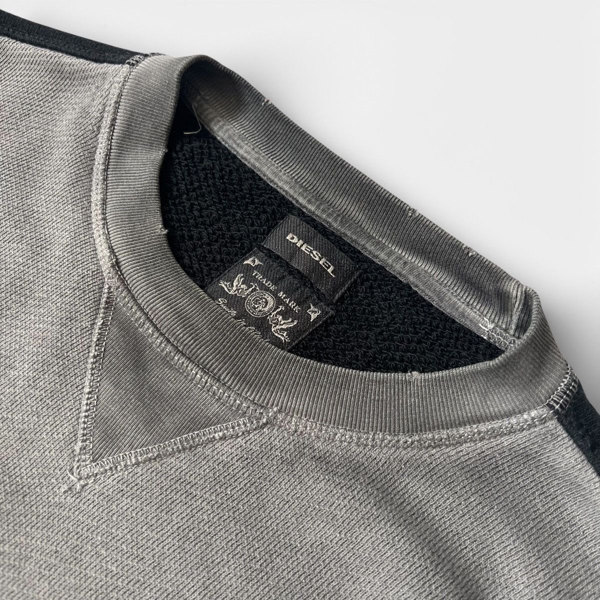 Diesel Diesel Distressed style mens sweatshirt Size US M / EU 48-50 / 2 - 3 Thumbnail