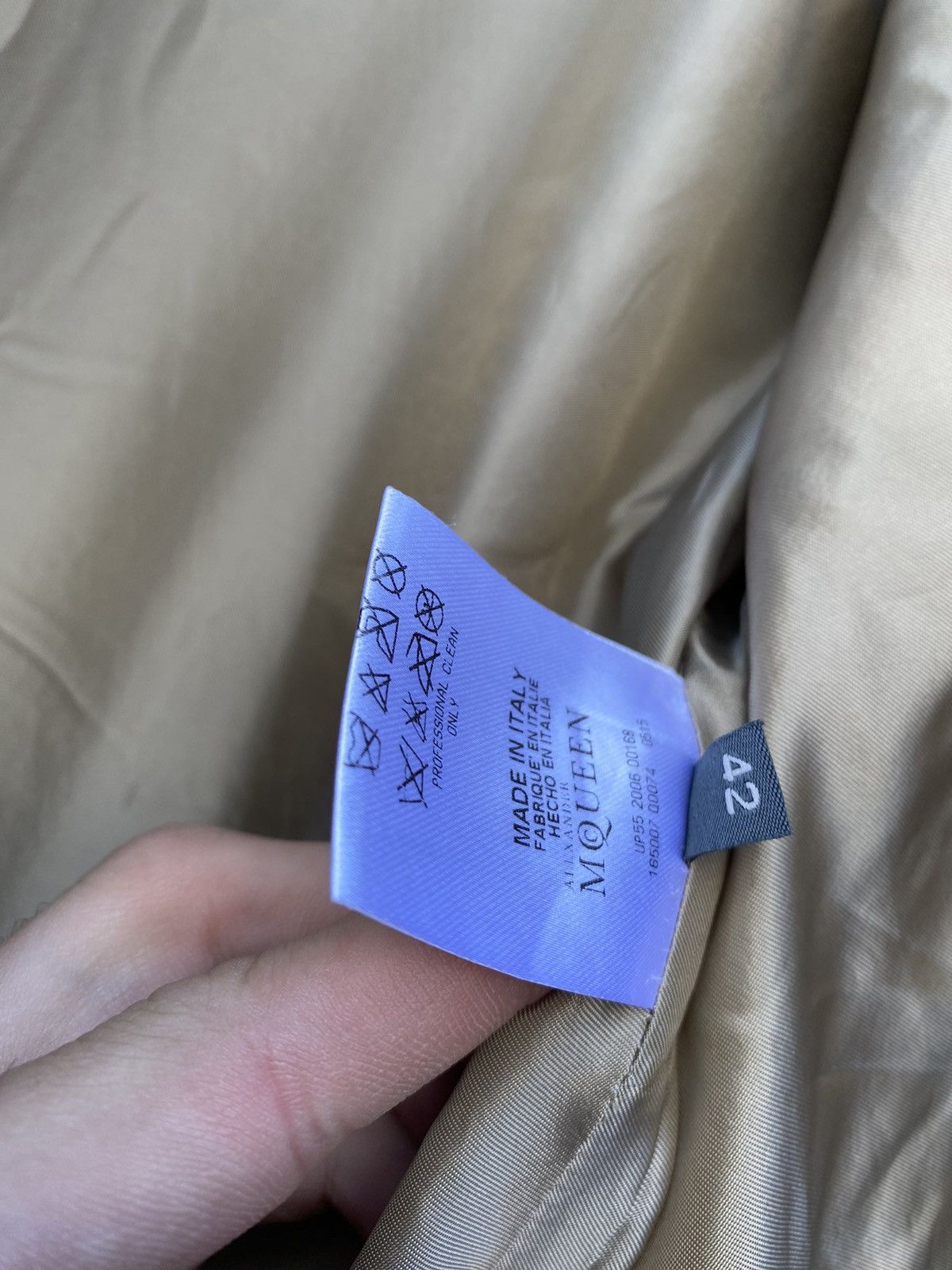 Alexander McQueen Alexander Mcqeen FW06 Double Breasted shorty coat size 42 Size M / US 6-8 / IT 42-44 - 6 Thumbnail