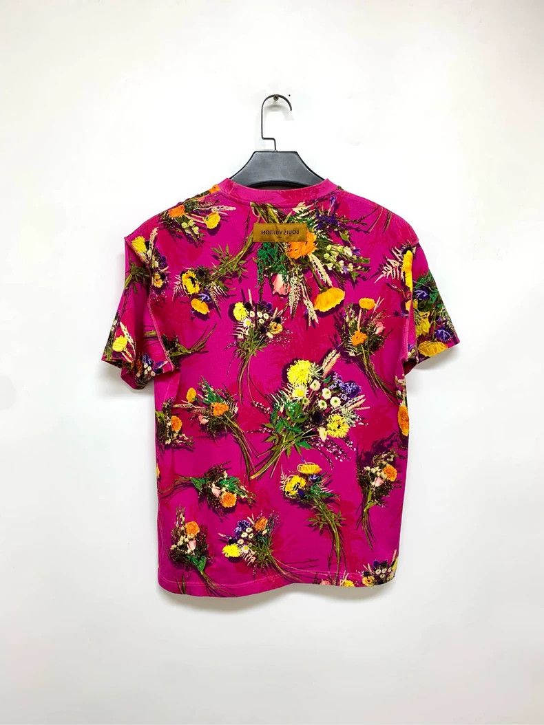Louis Vuitton Louis Vuitton Floral-printed hand-embroidered short-sleeve Size US S / EU 44-46 / 1 - 2 Thumbnail
