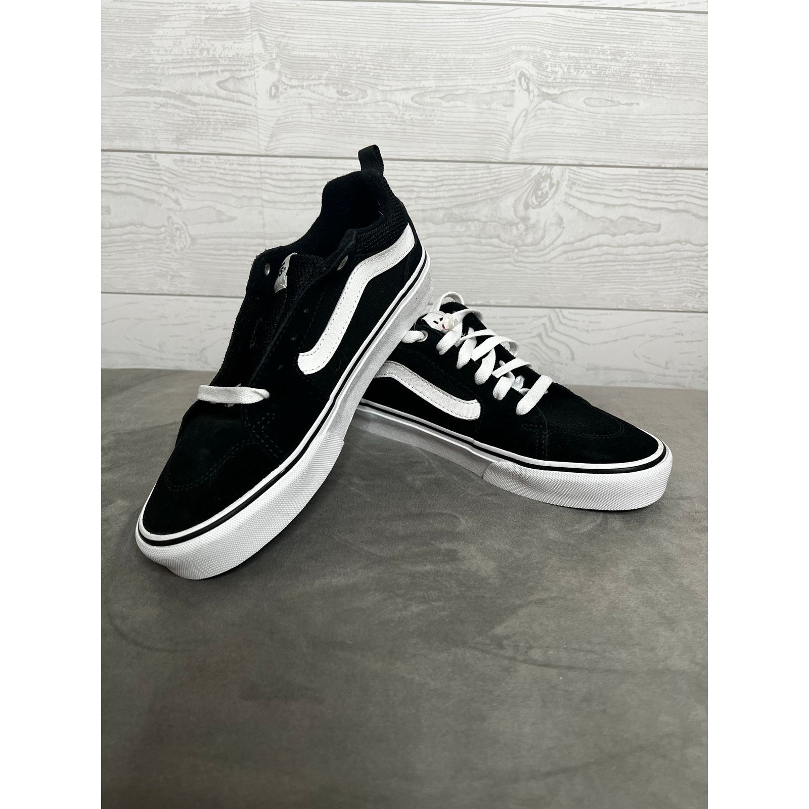 Vans Vans Filmore Decon low top black sneakers Men size 7.5 NWOT Size US 7.5 / EU 40-41 - 2 Thumbnail