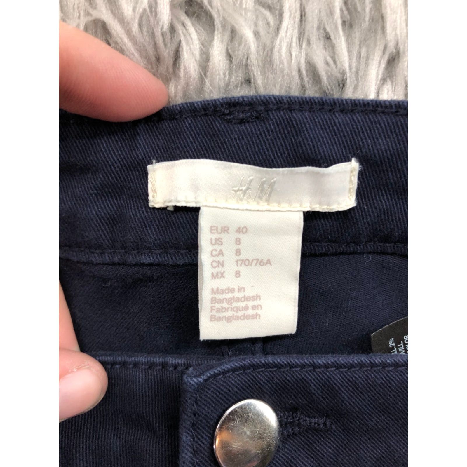 H&M H&M Boyfriend Shorts Womens Size 8 Mid Rise Dark Wash Denim Blue Jeans Beach Casual" Size 30" / US 8 / IT 44 - 6 Thumbnail
