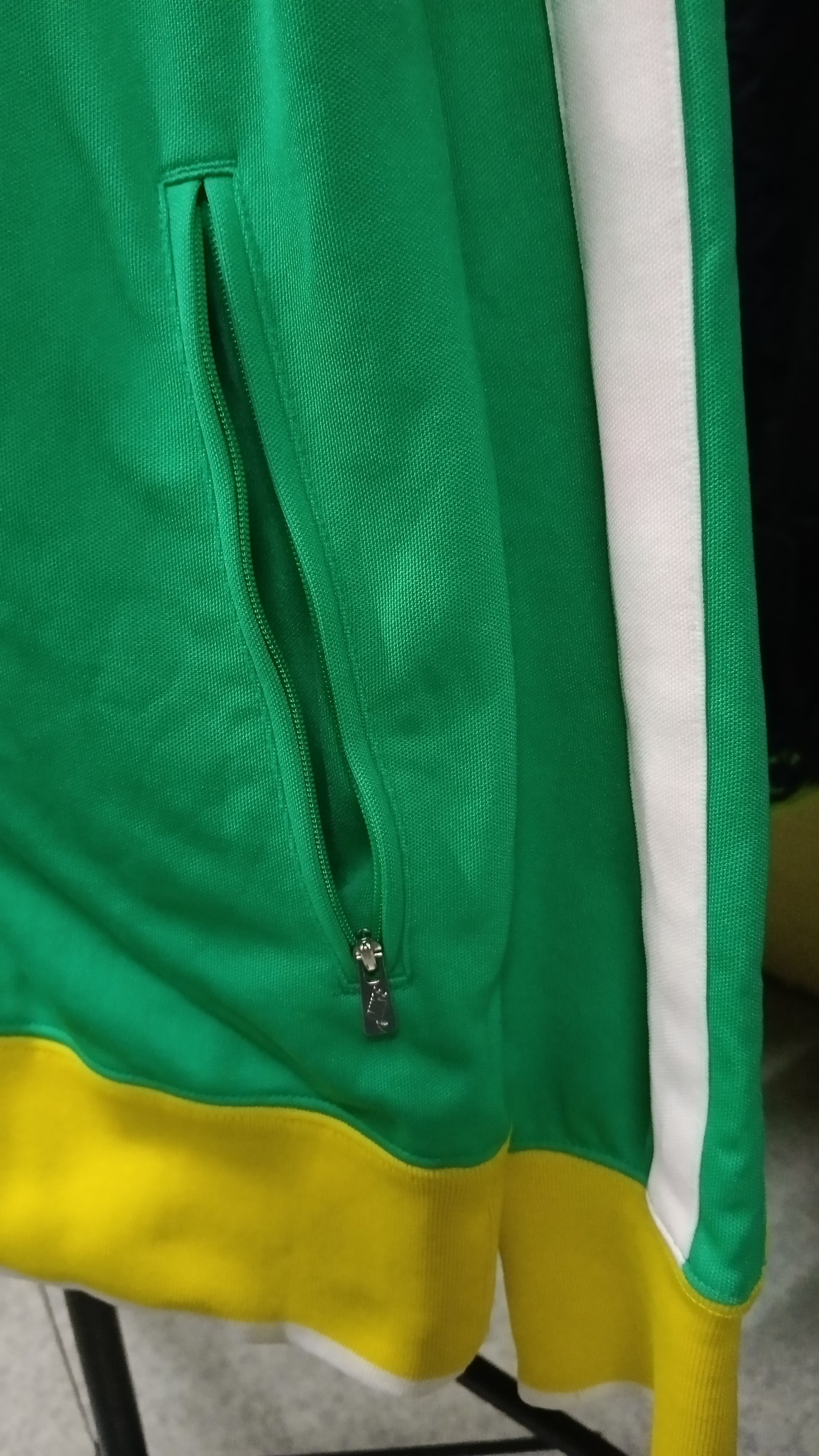 Nike Rare Nike Track Top Sweater Size US L / EU 52-54 / 3 - 5 Thumbnail