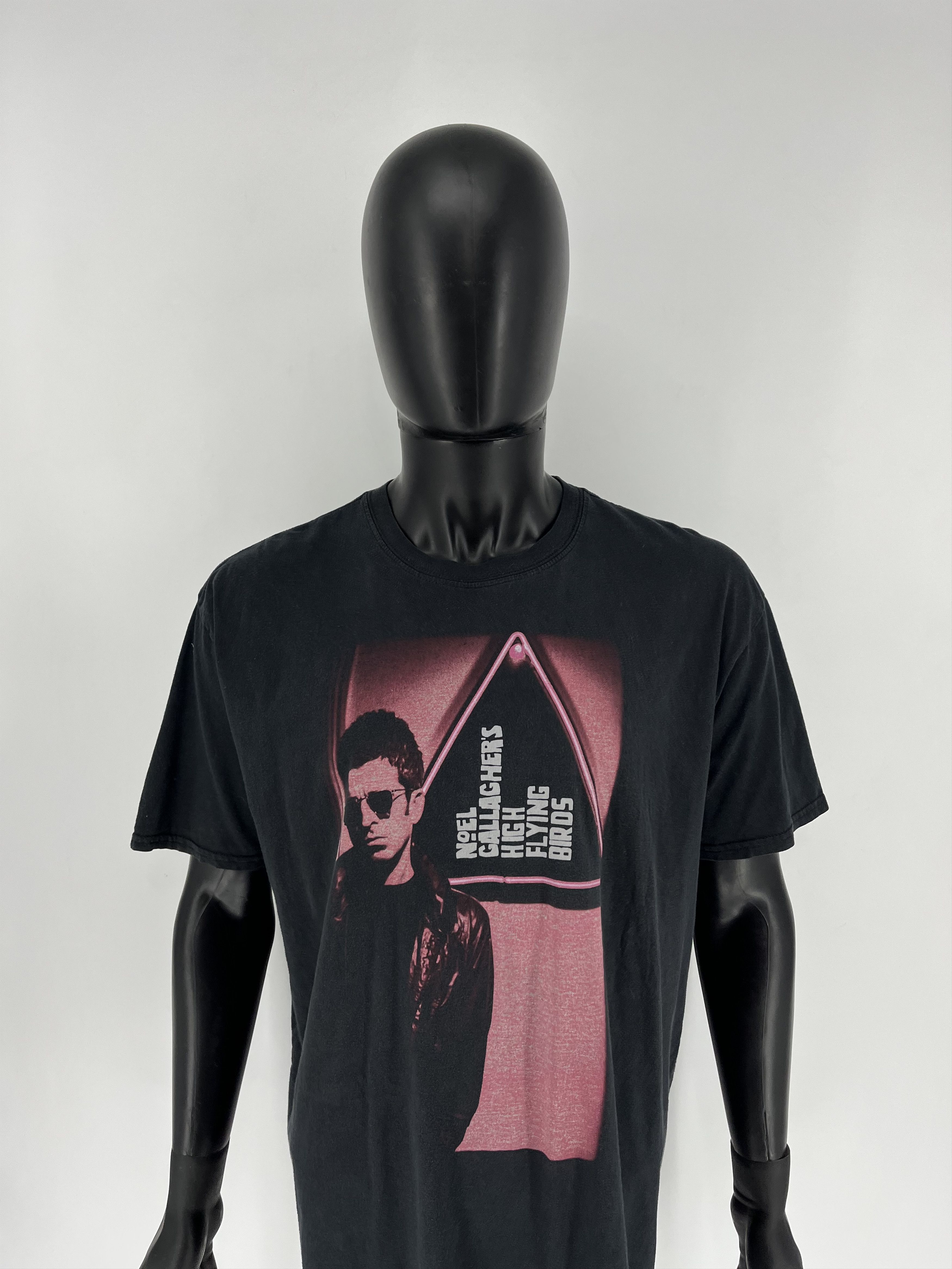 Band Tees Vintage Noel Gallagher's High Flying Birds (Queens Stone) Size US XL / EU 56 / 4 - 1 Thumbnail
