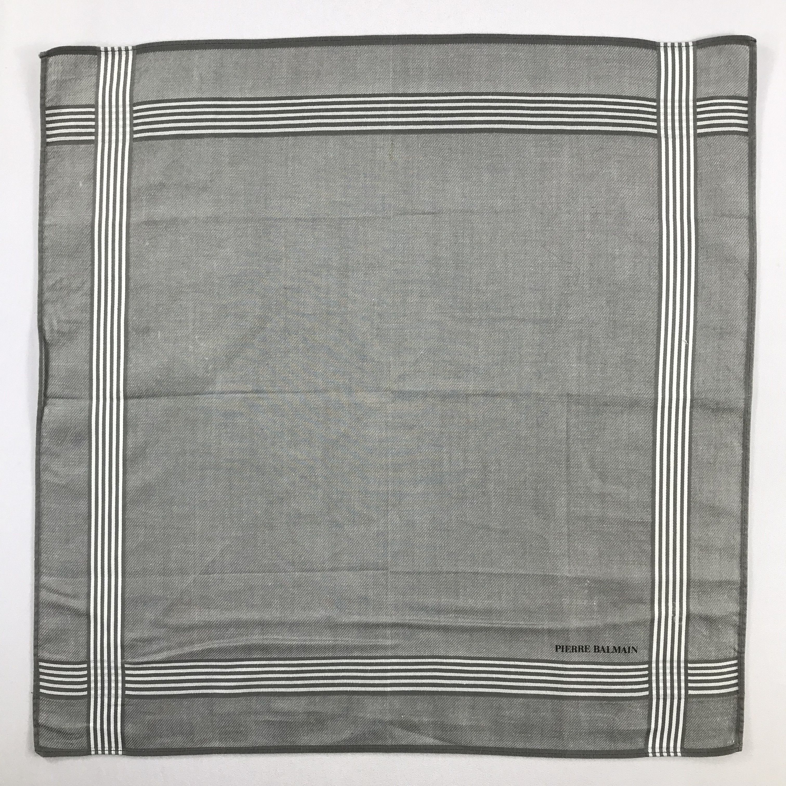 Pierre Balmain Pierre Balmain Handkerchief / Bandana / Neckerchief C674 Size ONE SIZE - 3 Thumbnail