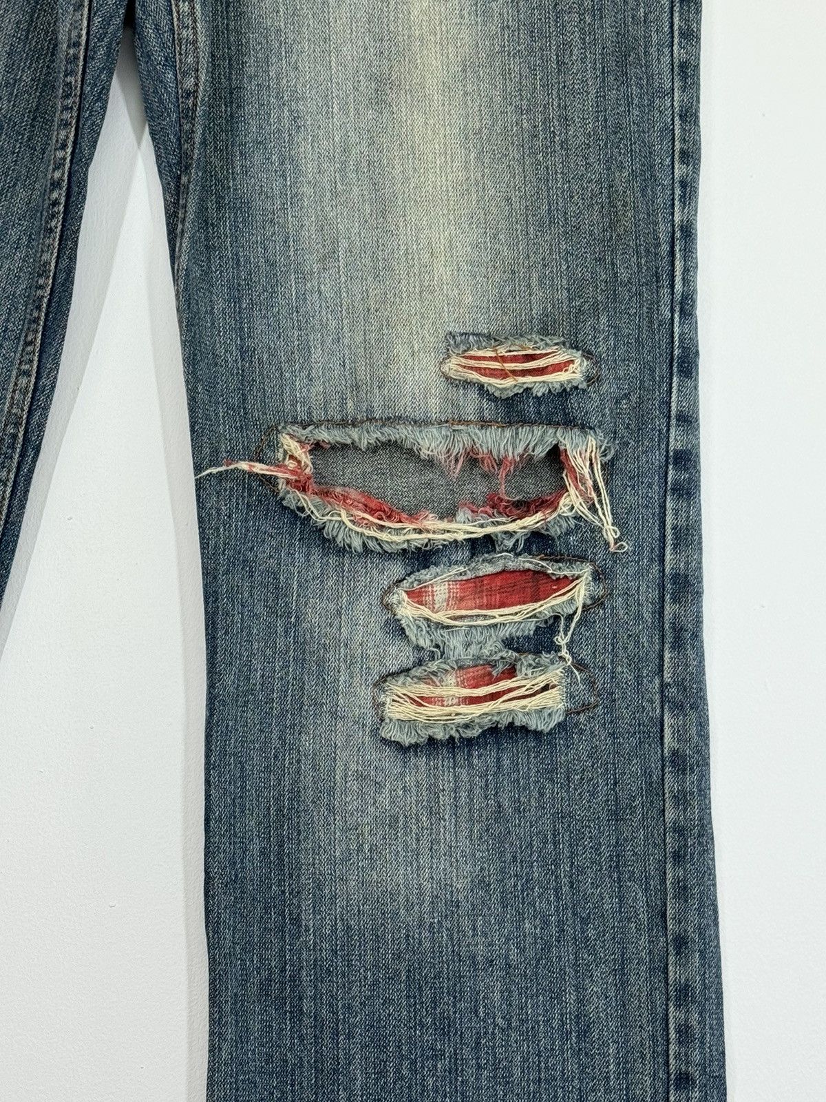 If Six Was Nine × Japanese Brand × Vintage NYLAUS JEAN TARTAN PLAID JUNYA WATANABE DISTRESSED DENIM Size US 32 / EU 48 - 6 Thumbnail