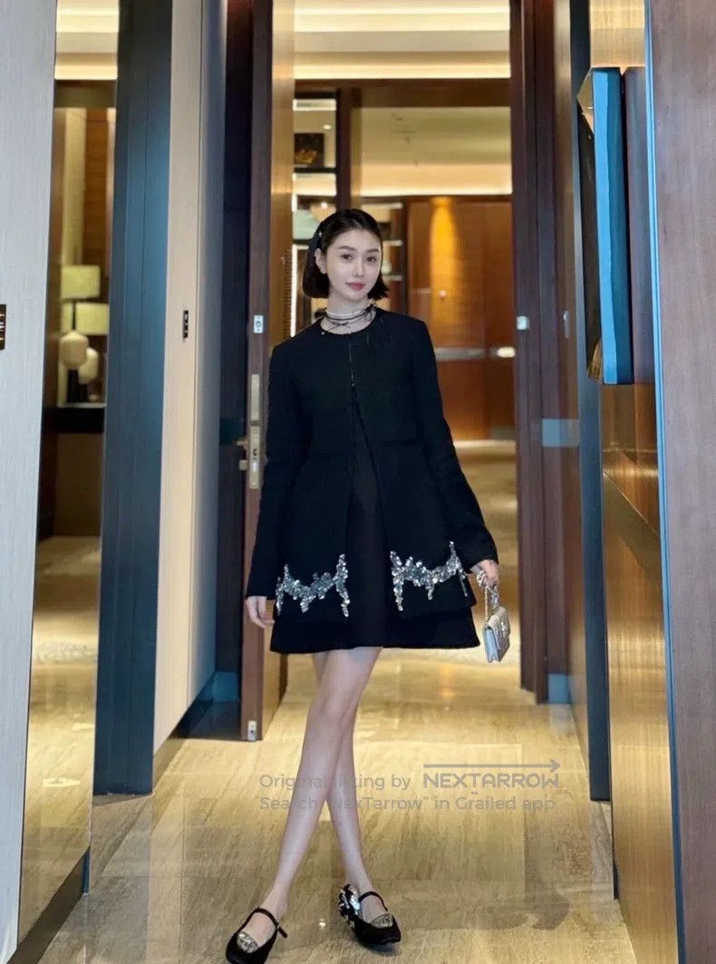 Chanel Chanel 22A black round-neck sequin embroidered two-pocket Size XXS / US 00 / IT 34 - 9 Thumbnail