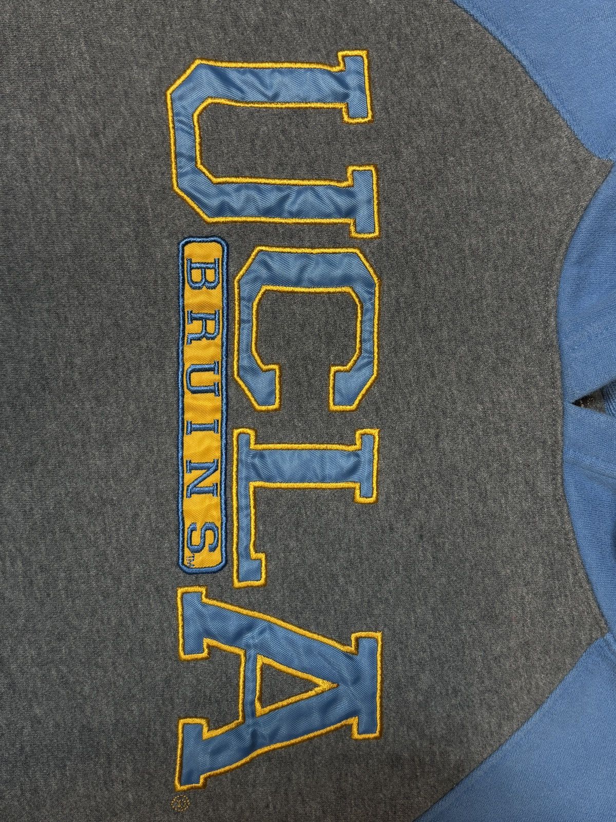 NCAA Vintage 2000s Colosseum Ath. UCLA College Hoodie Size M 0560 Size US M / EU 48-50 / 2 - 4 Thumbnail