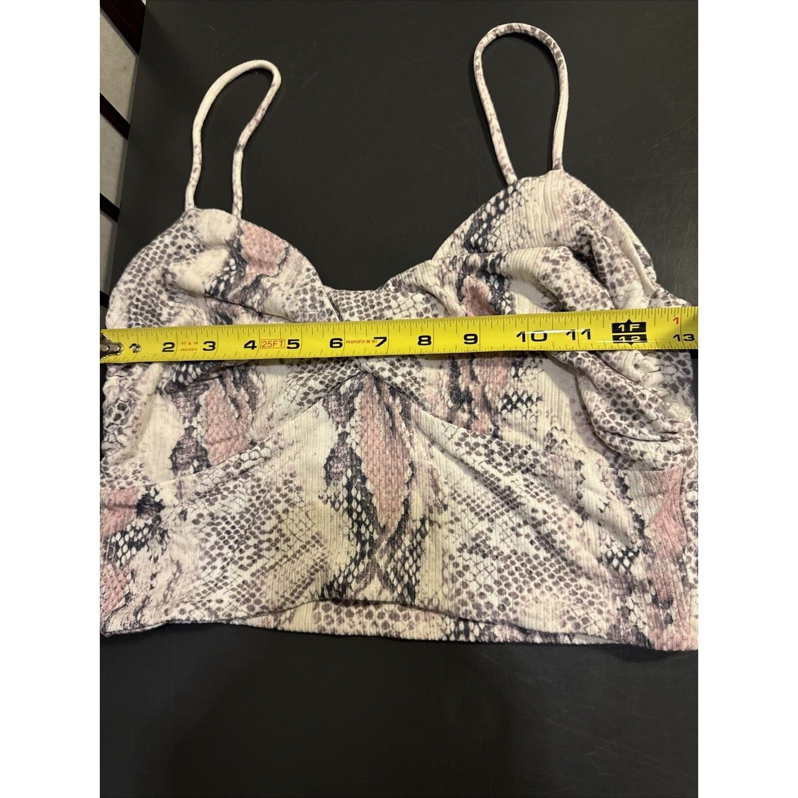Other Olivaceous Crop Top Spaghetti Strap Gray Pink Snake Print Si Size L / US 10 / IT 46 - 8 Thumbnail